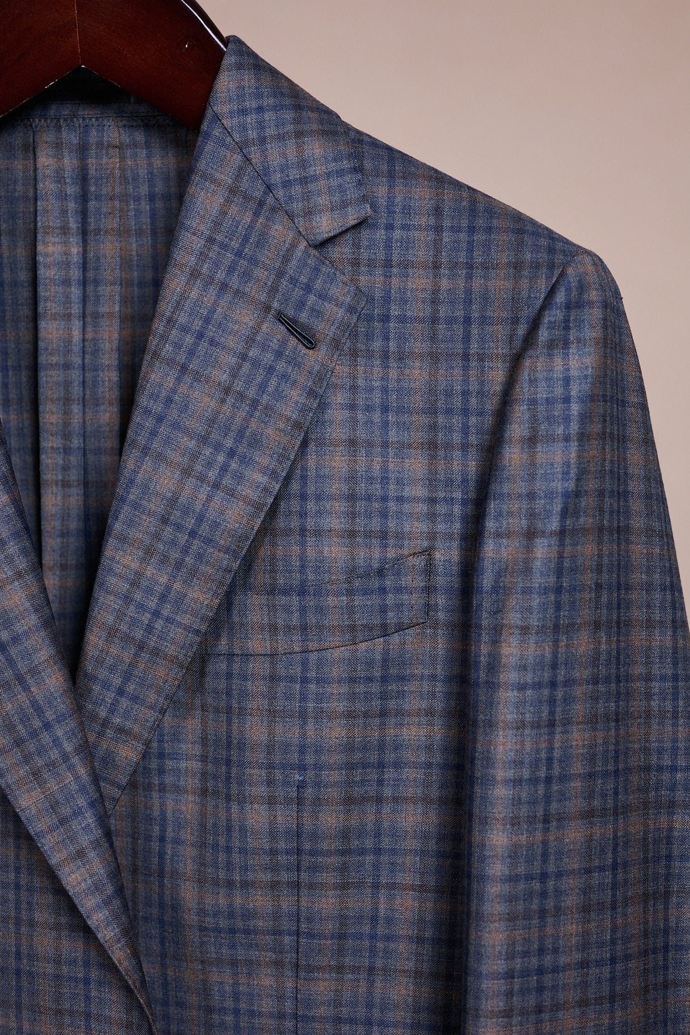4-Season Super 130s Guncheck Suit - Image 5