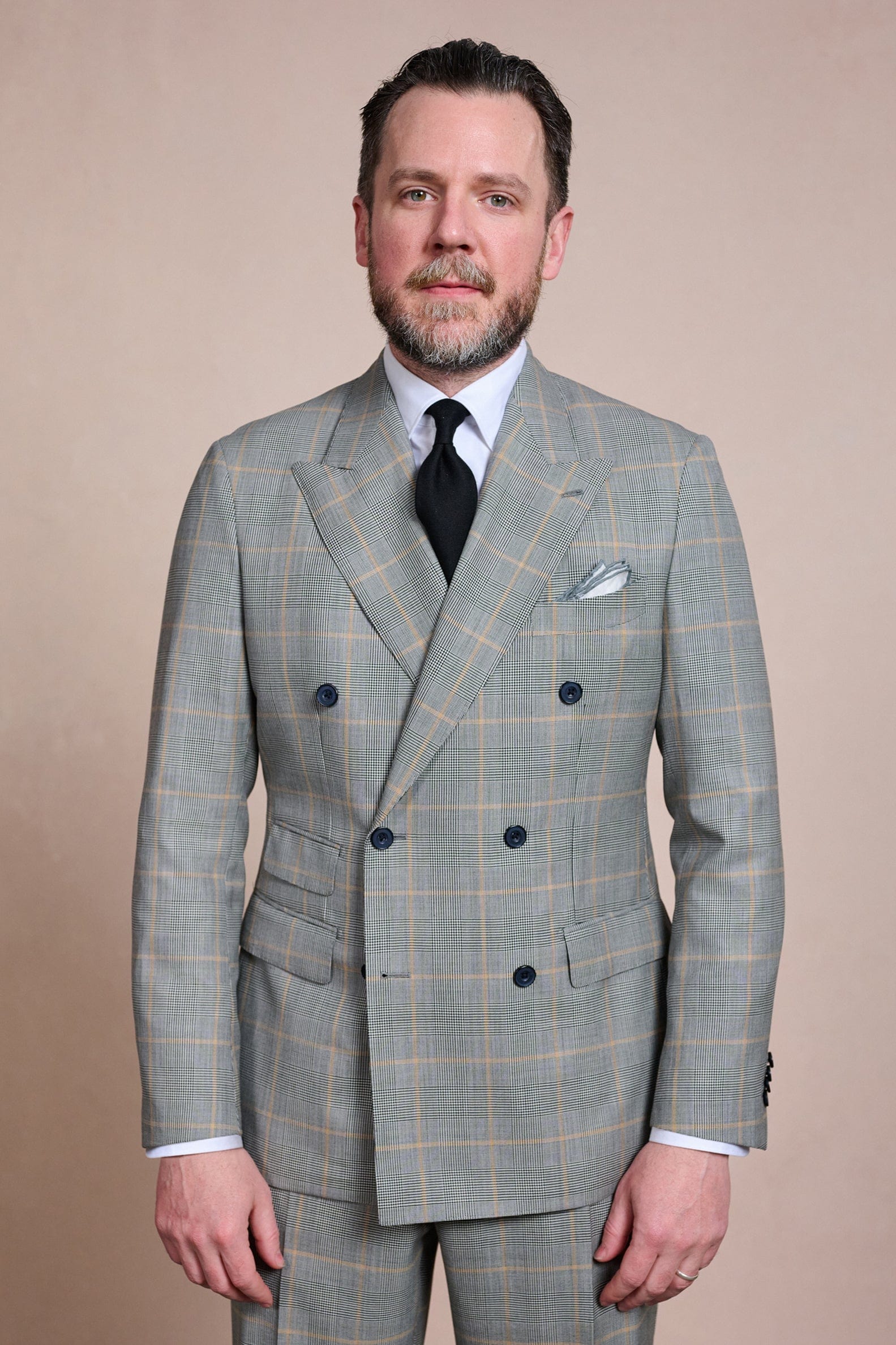4-Season Super 140s Glenplaid Suit - Image 3