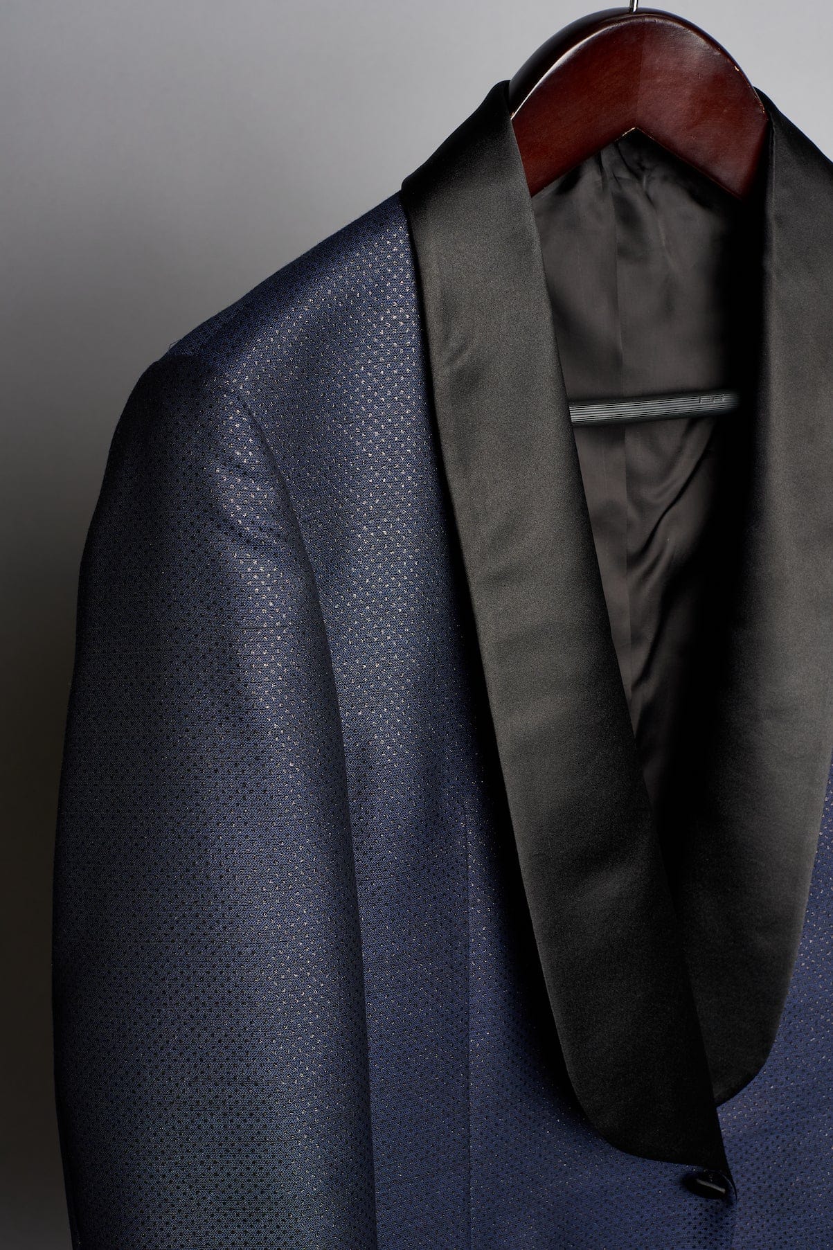 Celebration Dinner Jacket - Image 15