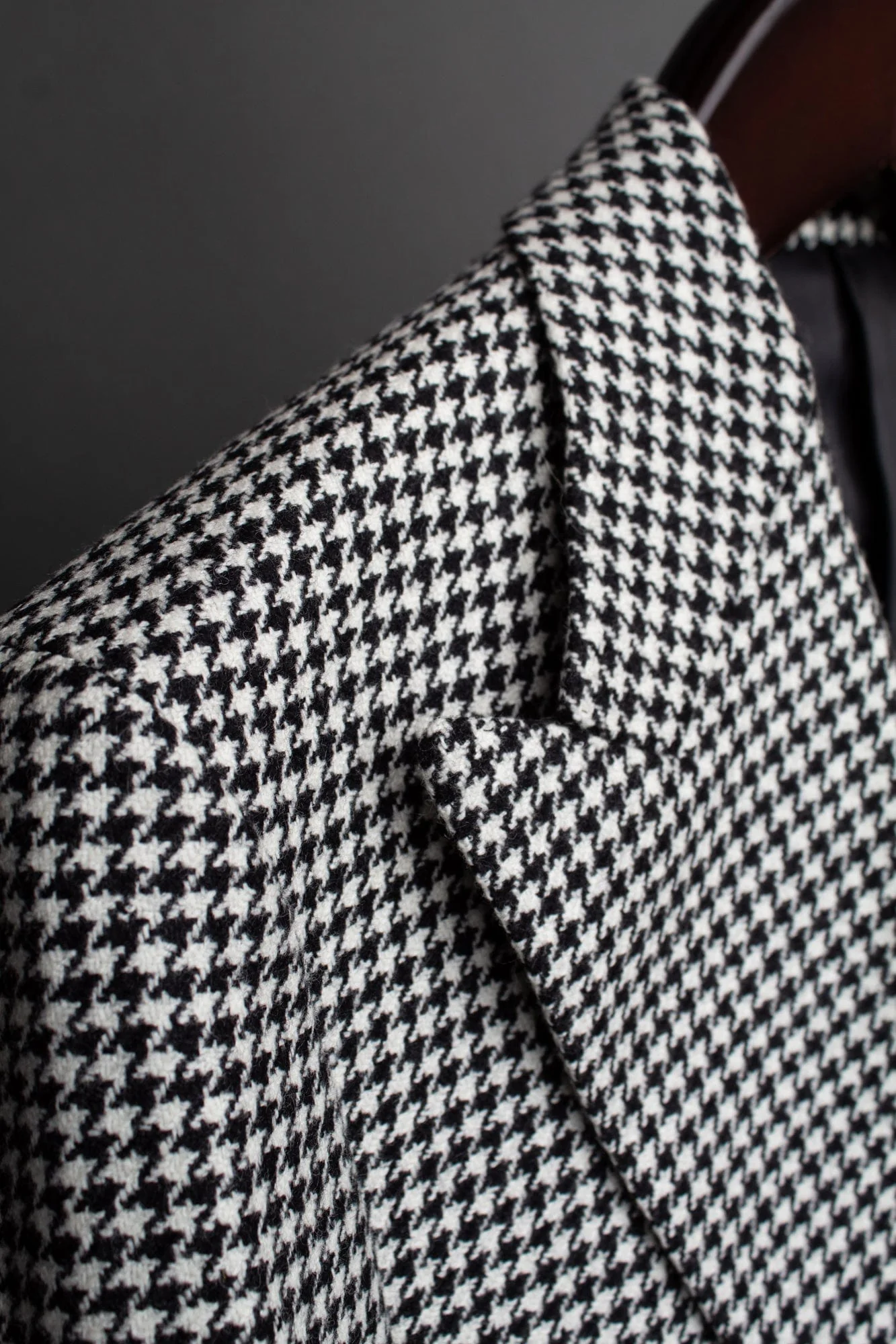 Wool & Cashmere Houndstooth Jacket - Image 5