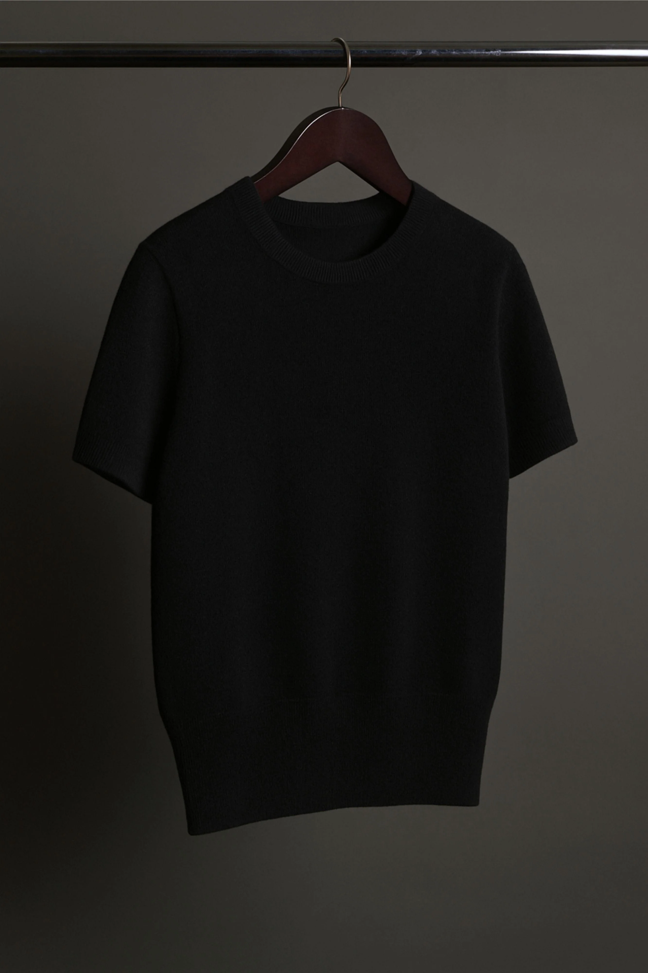 Brooklyn Cashmere T-Shirt - Image 10