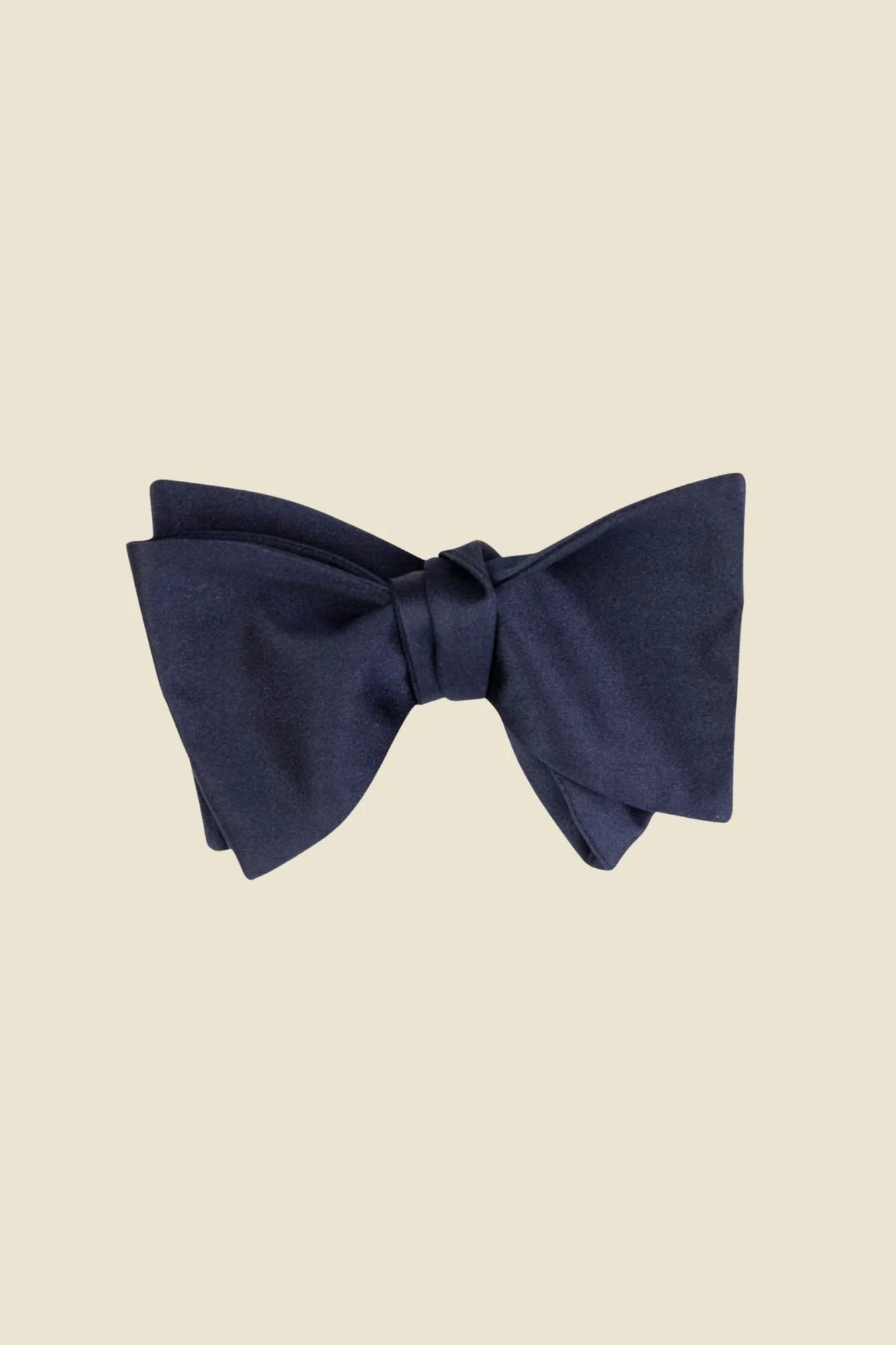 Classic Formal Bowtie - Image 18