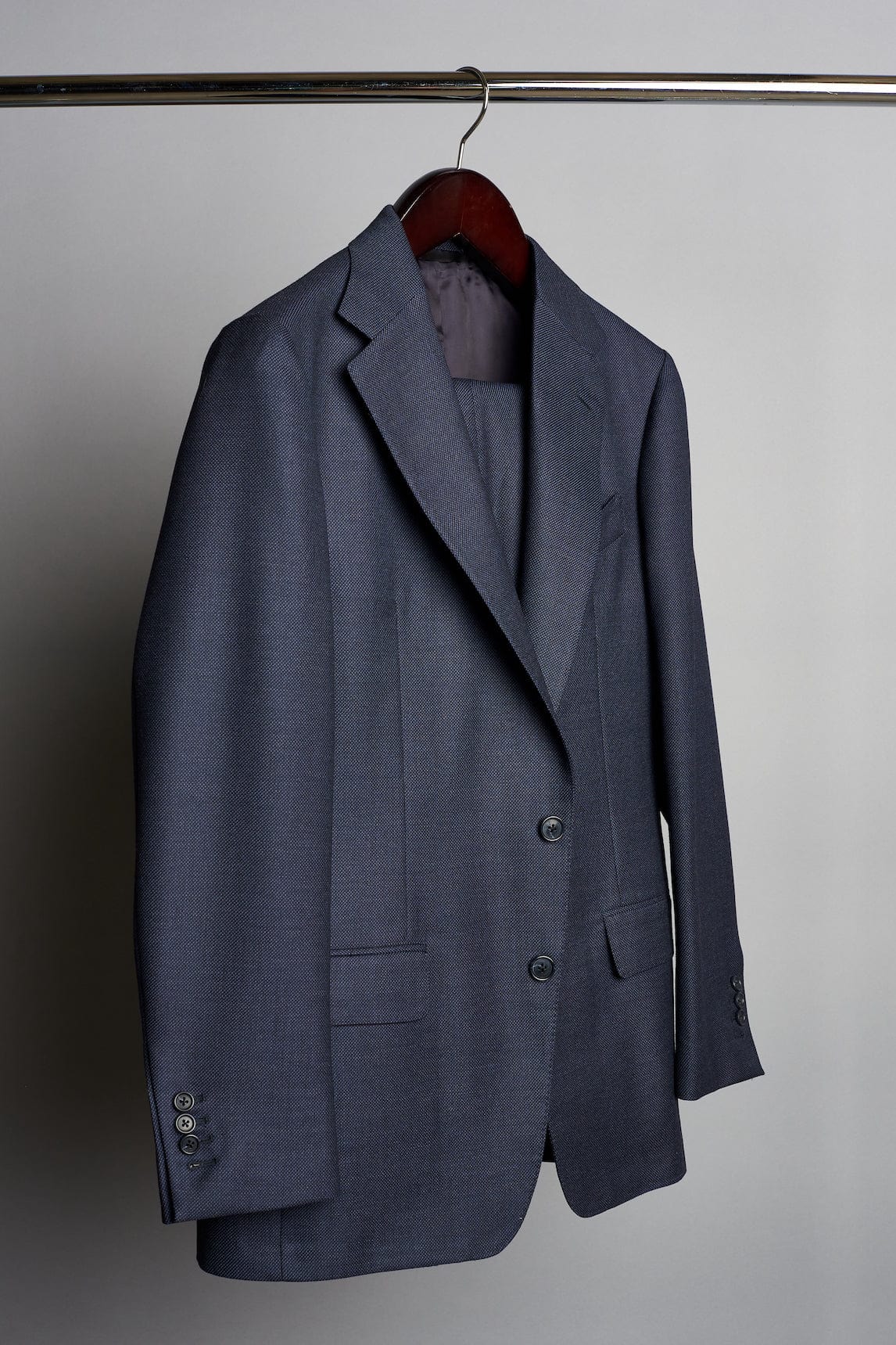 4-Season Birdseye Suit - Image 3