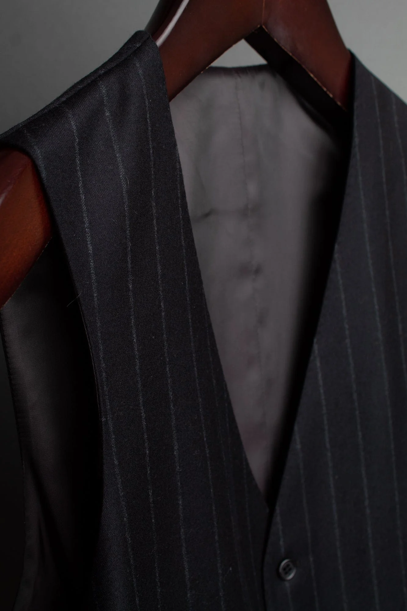 4-Season Chalkstripe Suit - Image 9