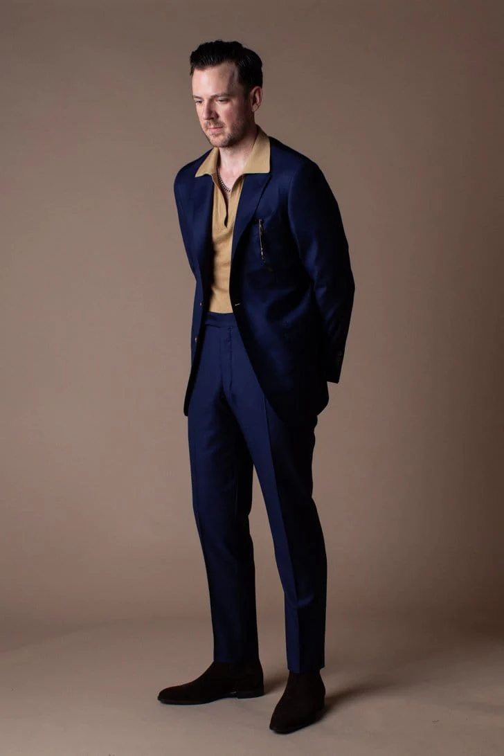 4-Season Classic Suit - Image 10