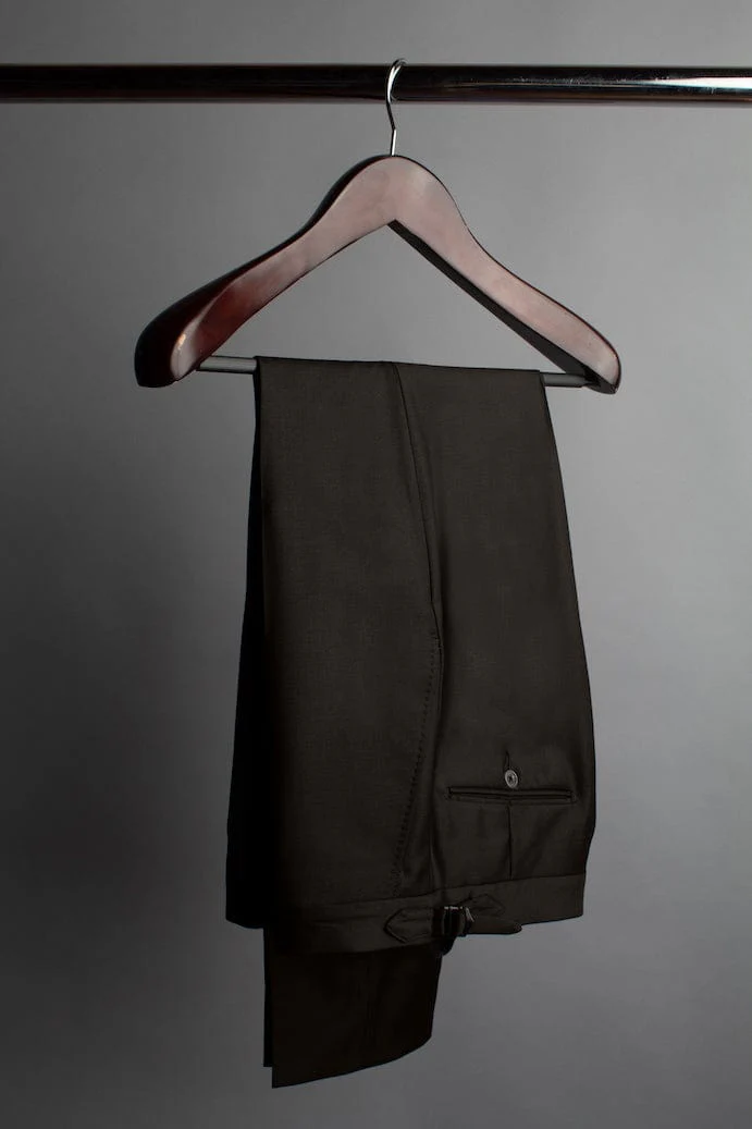 4-Season Classic Suit - Image 18