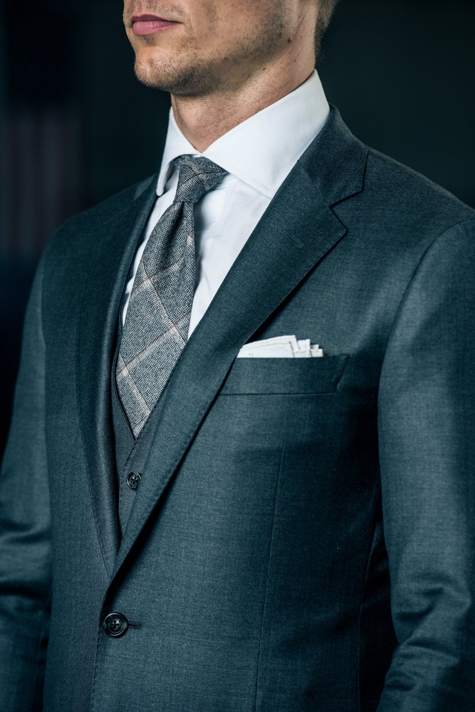 4-Season Classic Suit - Image 26