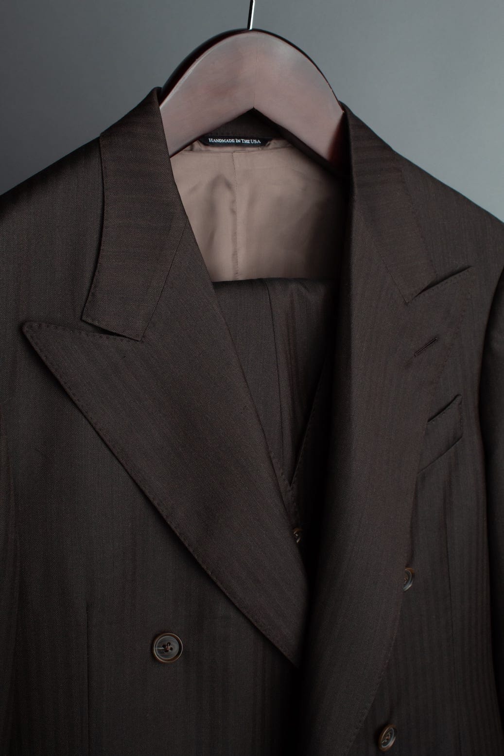 4-Season Herringbone Suit - Image 5