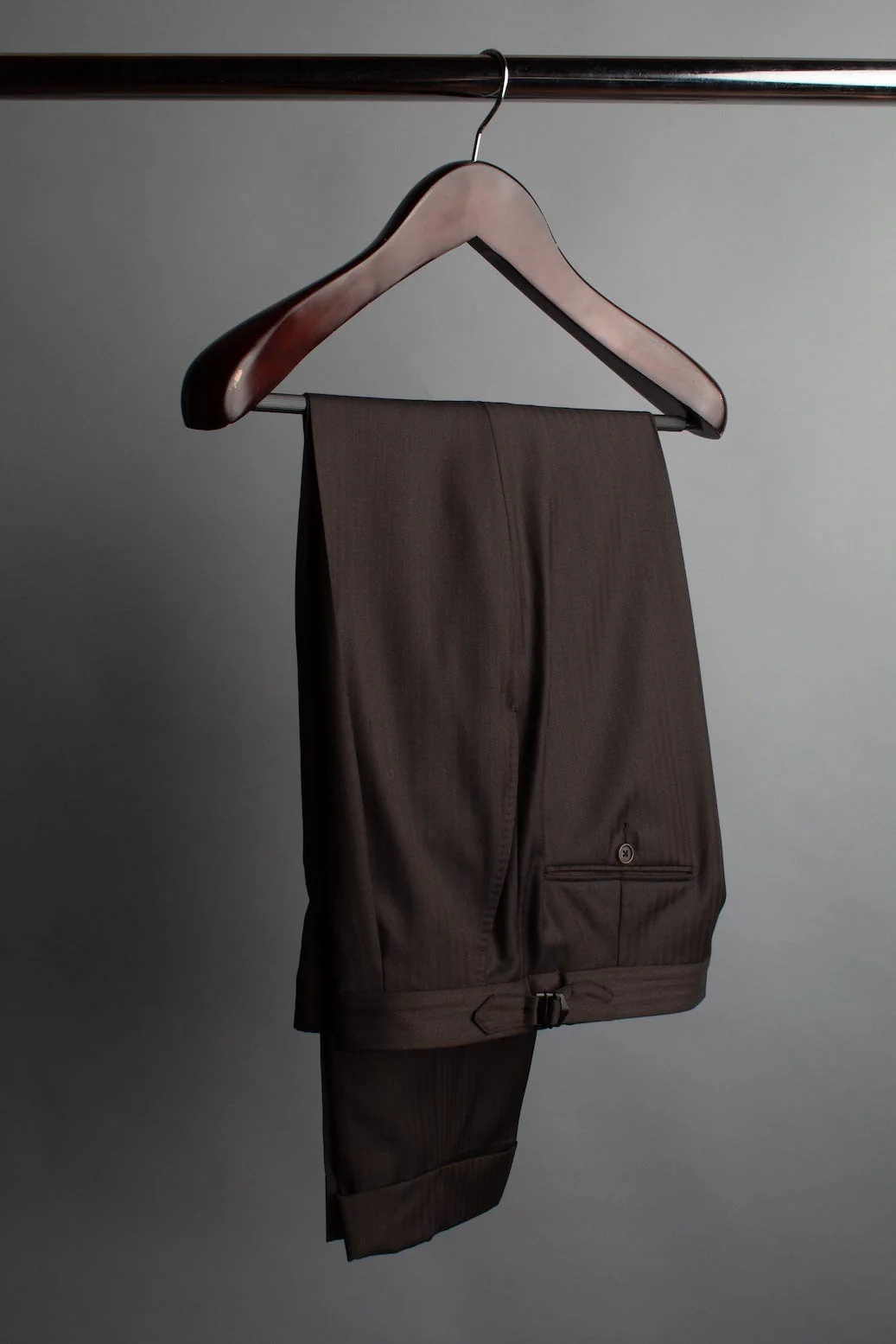 4-Season Herringbone Suit - Image 8