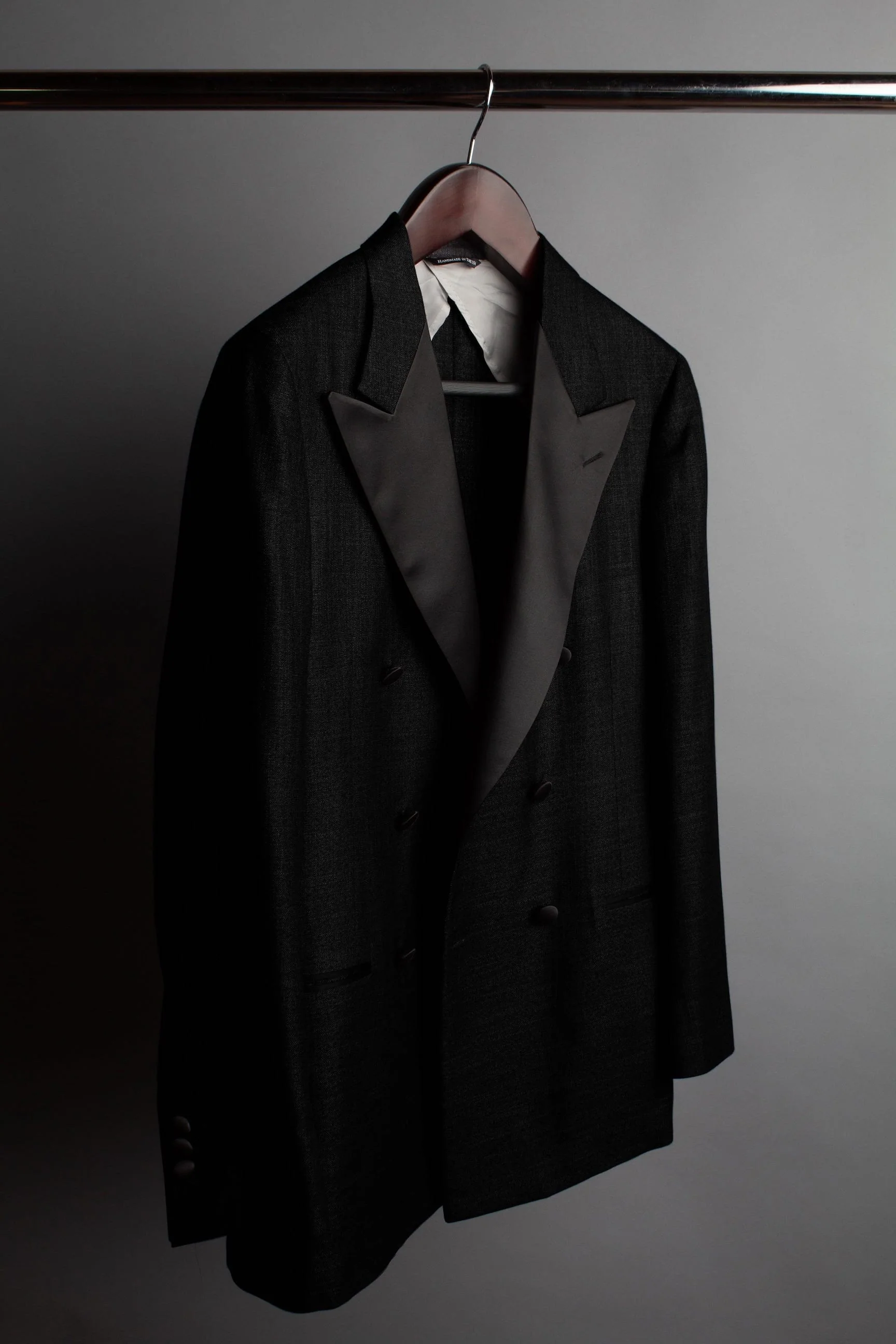 Bamboo Tuxedo - Image 11