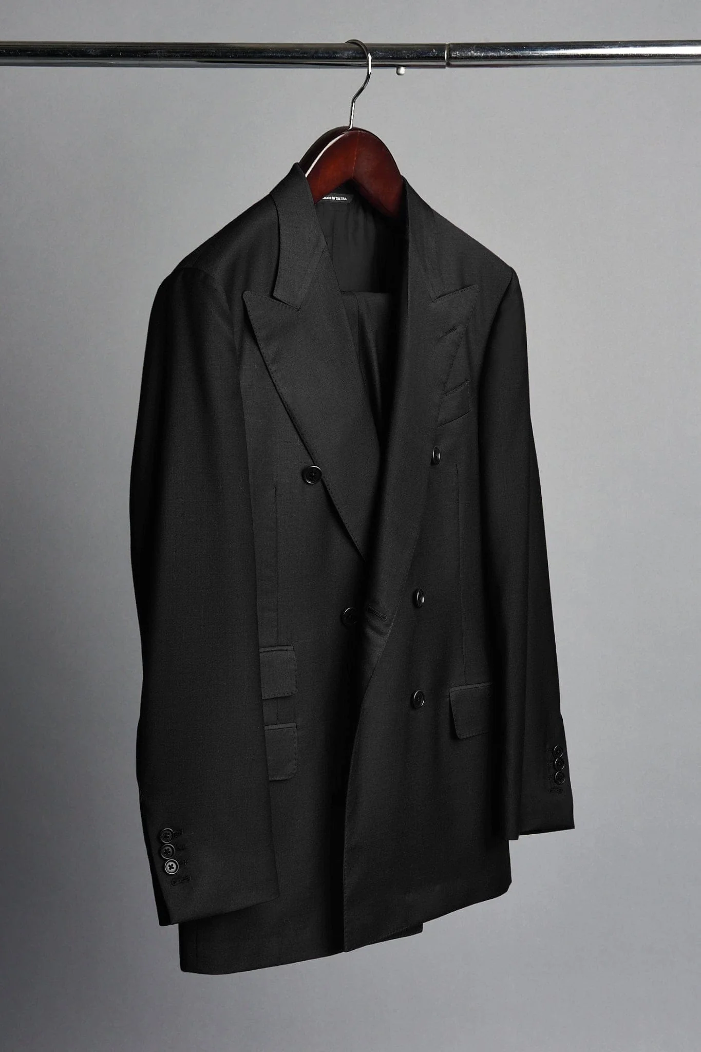 Dormeuil Amadeus 4-Season Suit - Image 10