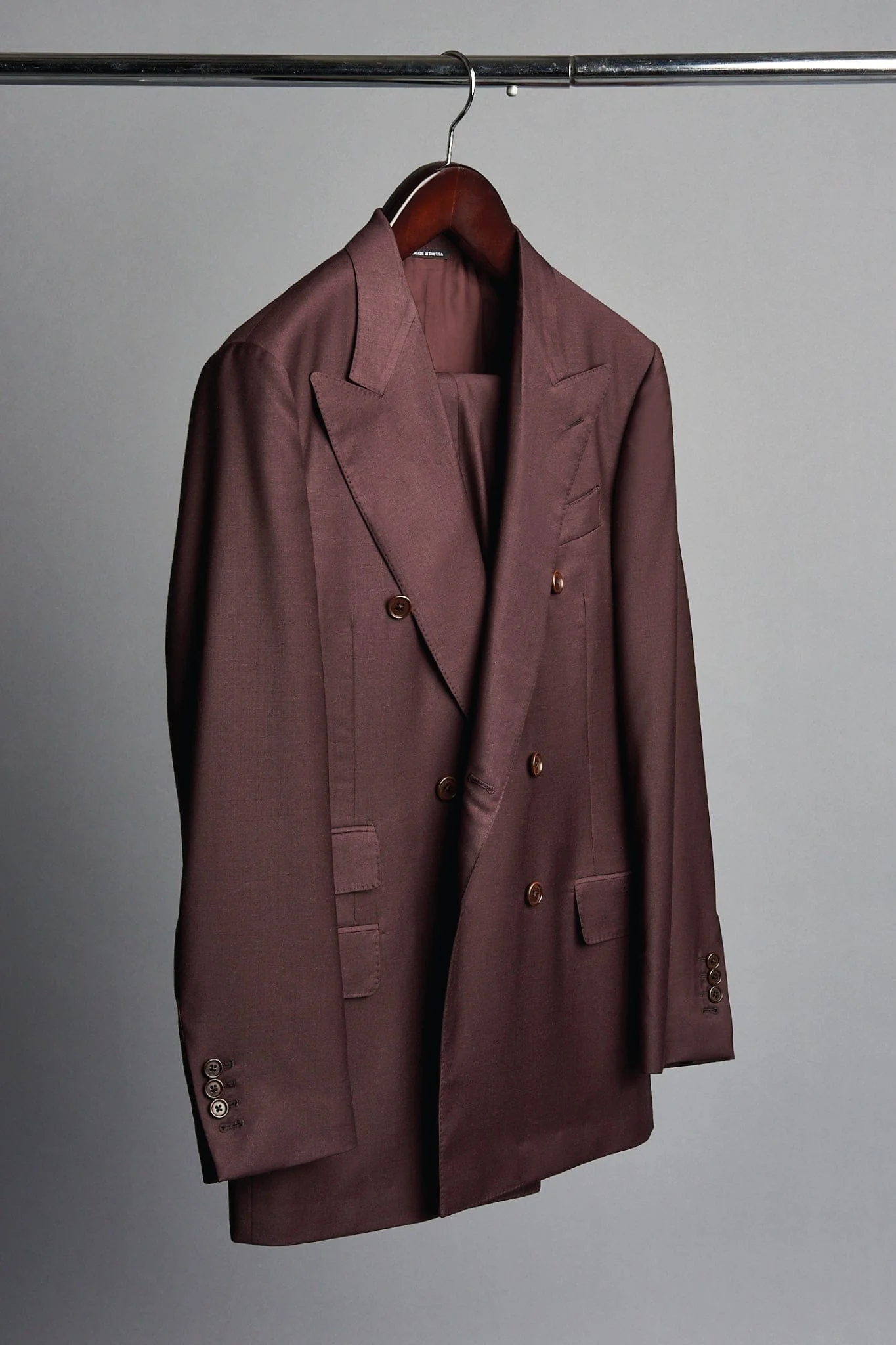 Dormeuil Amadeus 4-Season Suit - Image 4