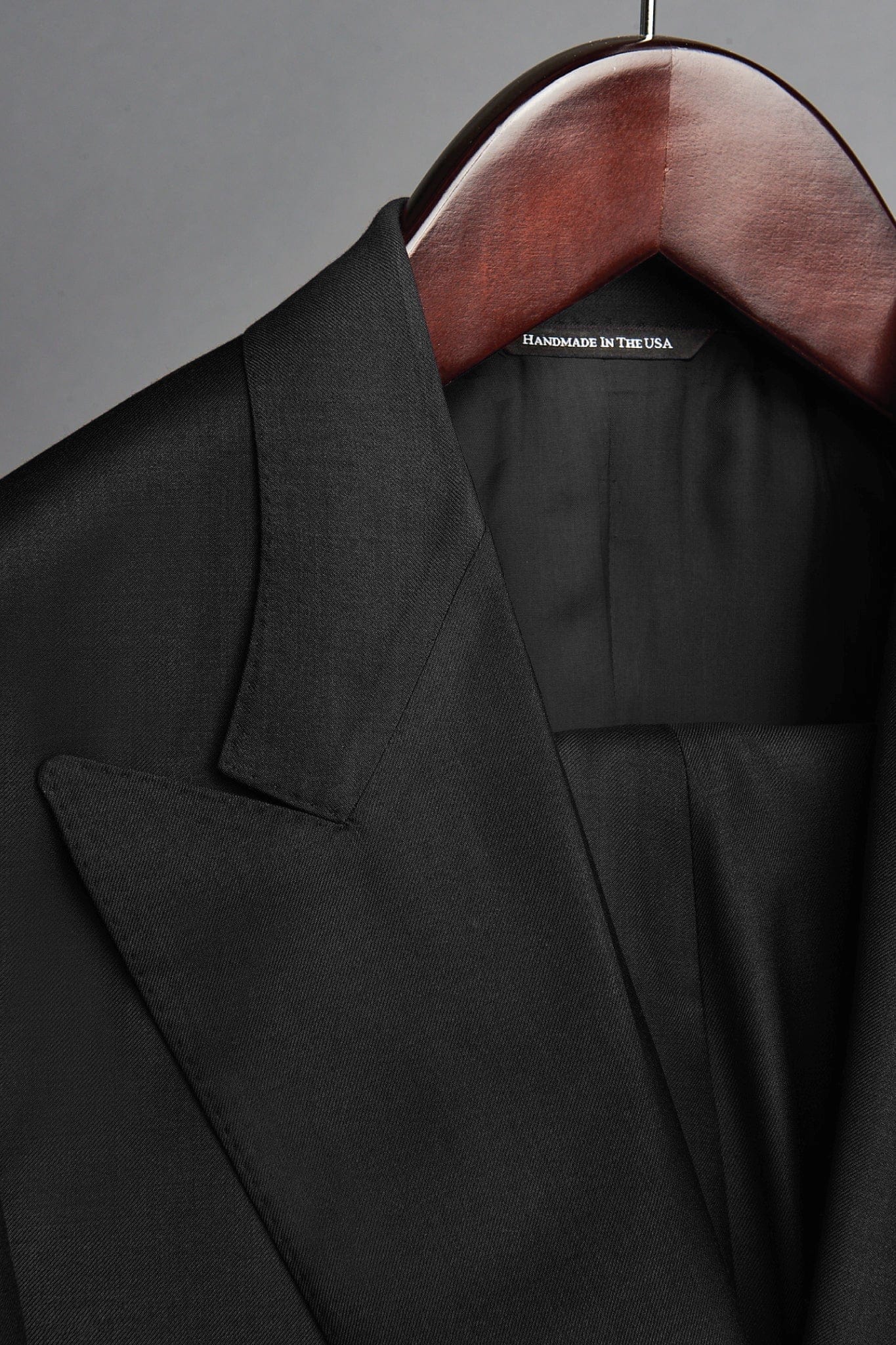 Dormeuil Amadeus 4-Season Suit - Image 8