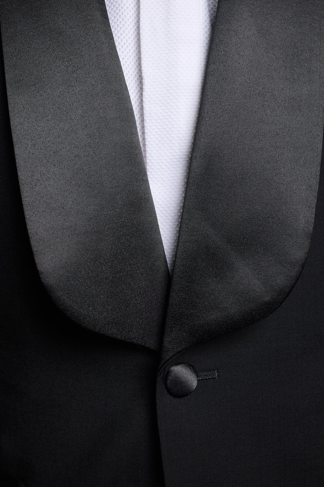 Super 200s Tuxedo - Image 13