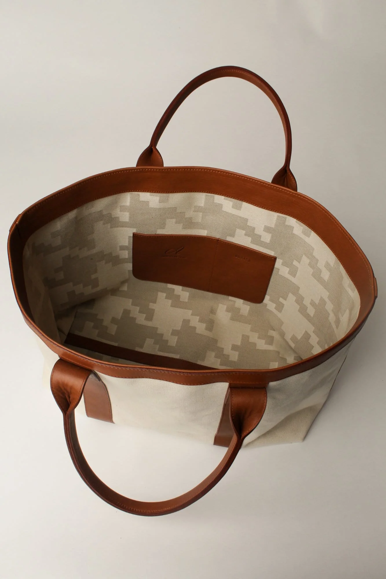 AOS x Frank Clegg Canvas Tote Bag - Image 3