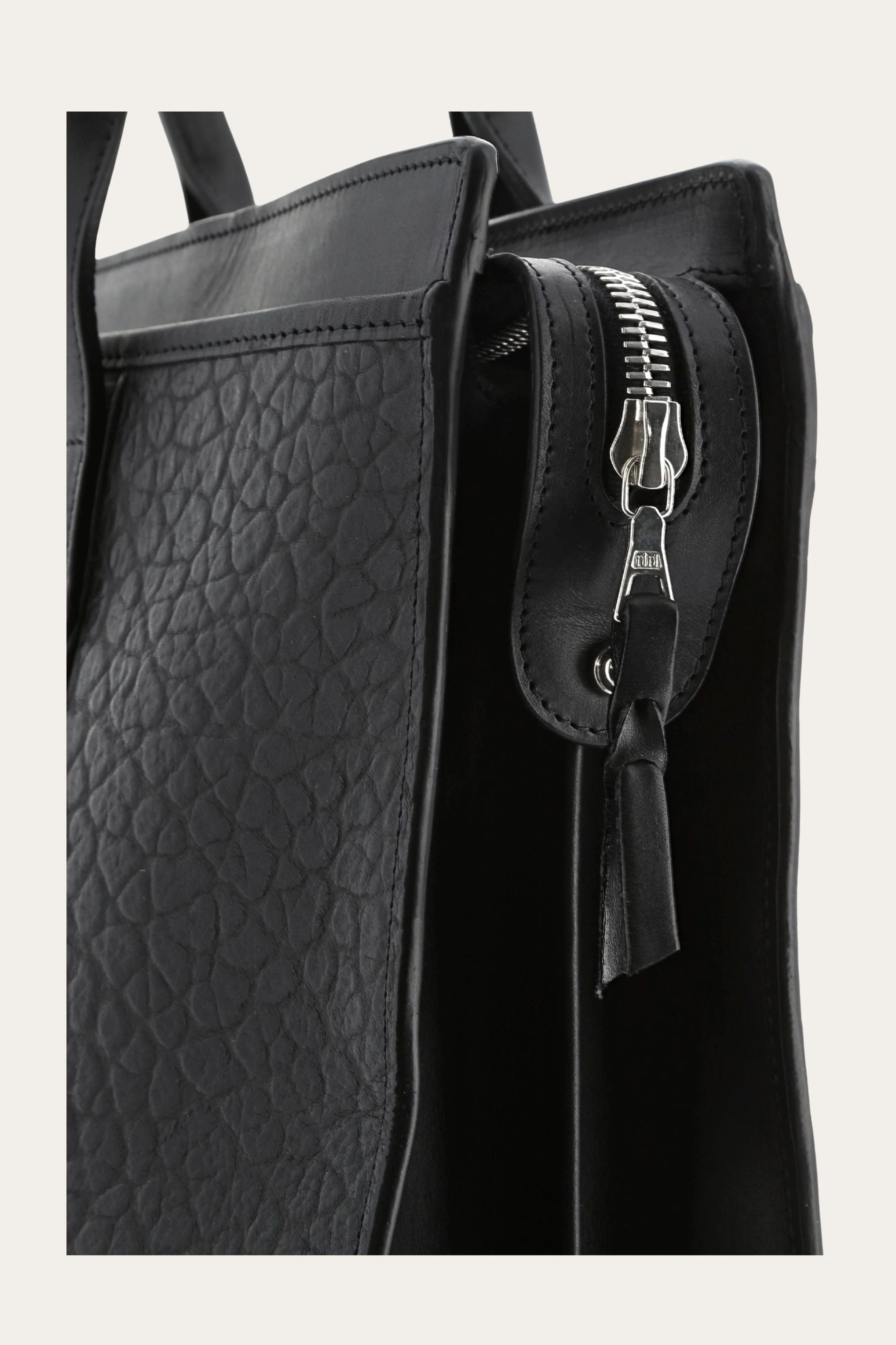AOS x Frank Clegg Leather Briefcase - Image 4