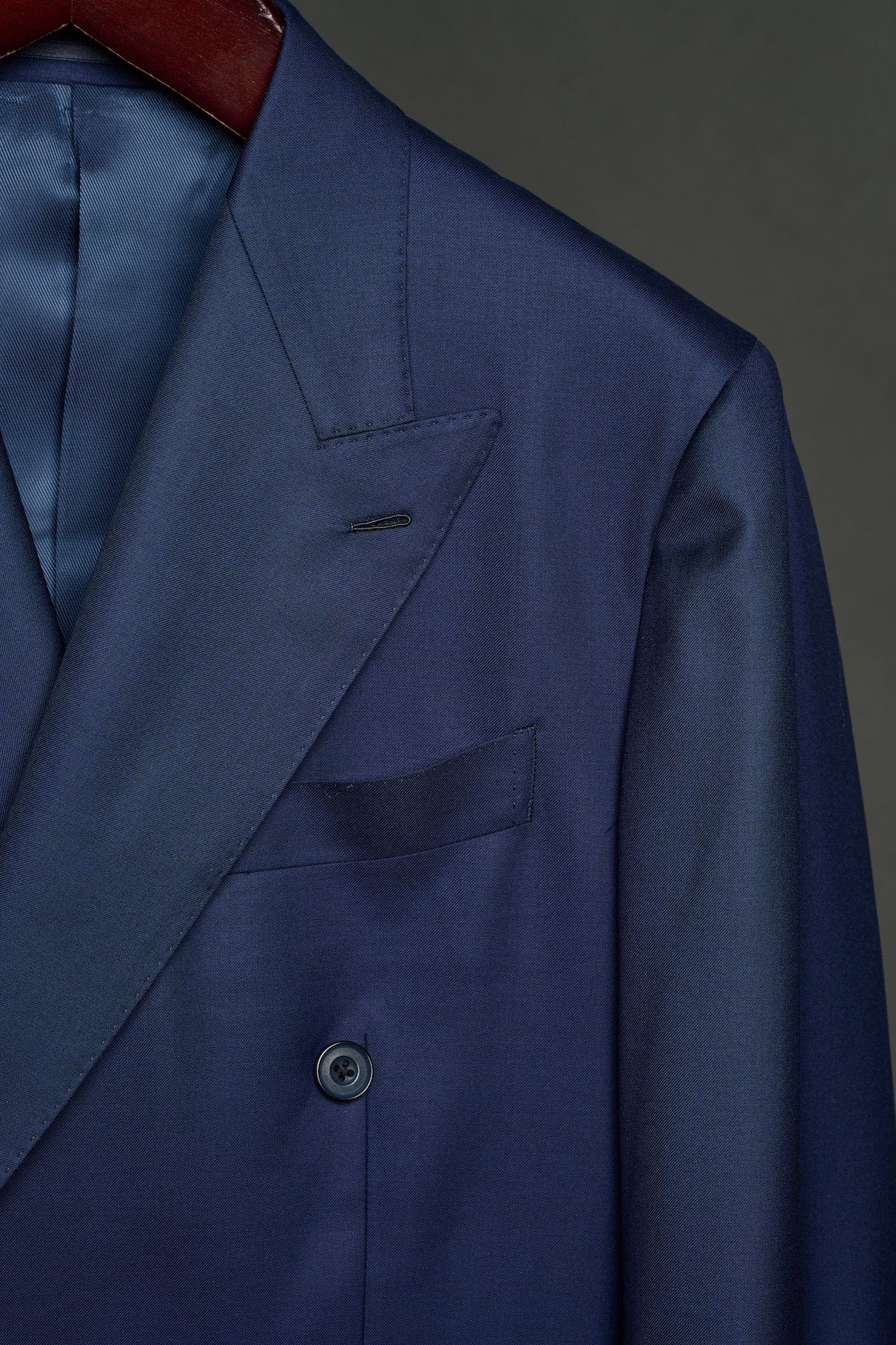 Super 180s Suit - Image 5