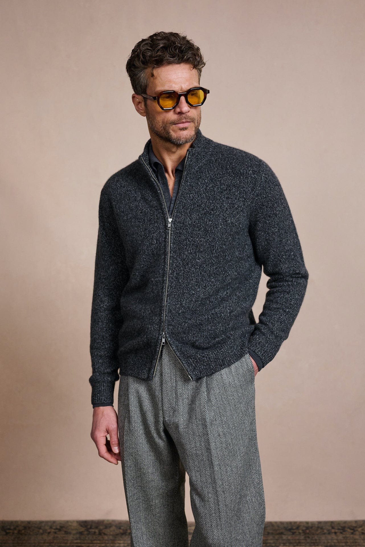 Look 1008 - Image 3