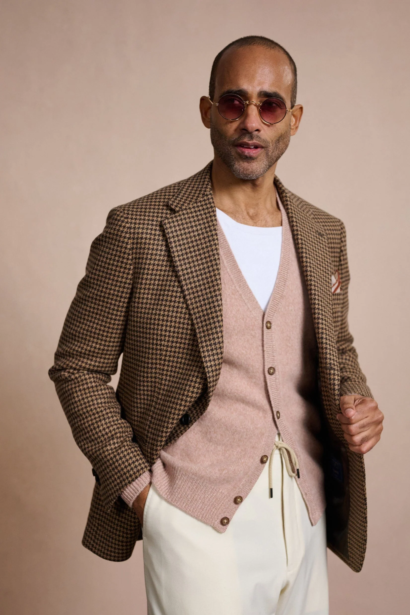 Made-to-Measure Cashmere Cardigan Sweater - Image 24