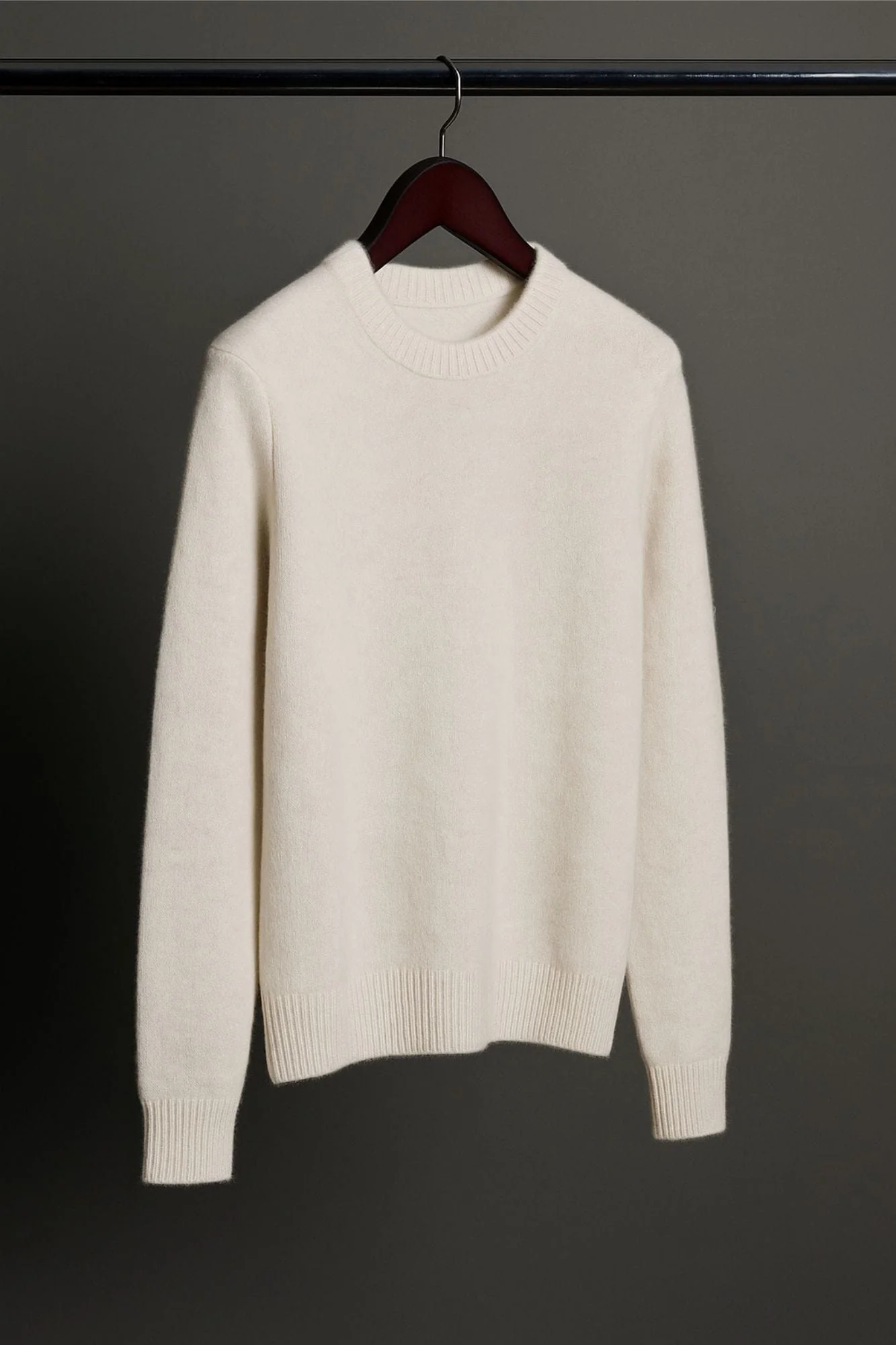 Made-to-Measure Cashmere Crewneck Sweater - Image 11