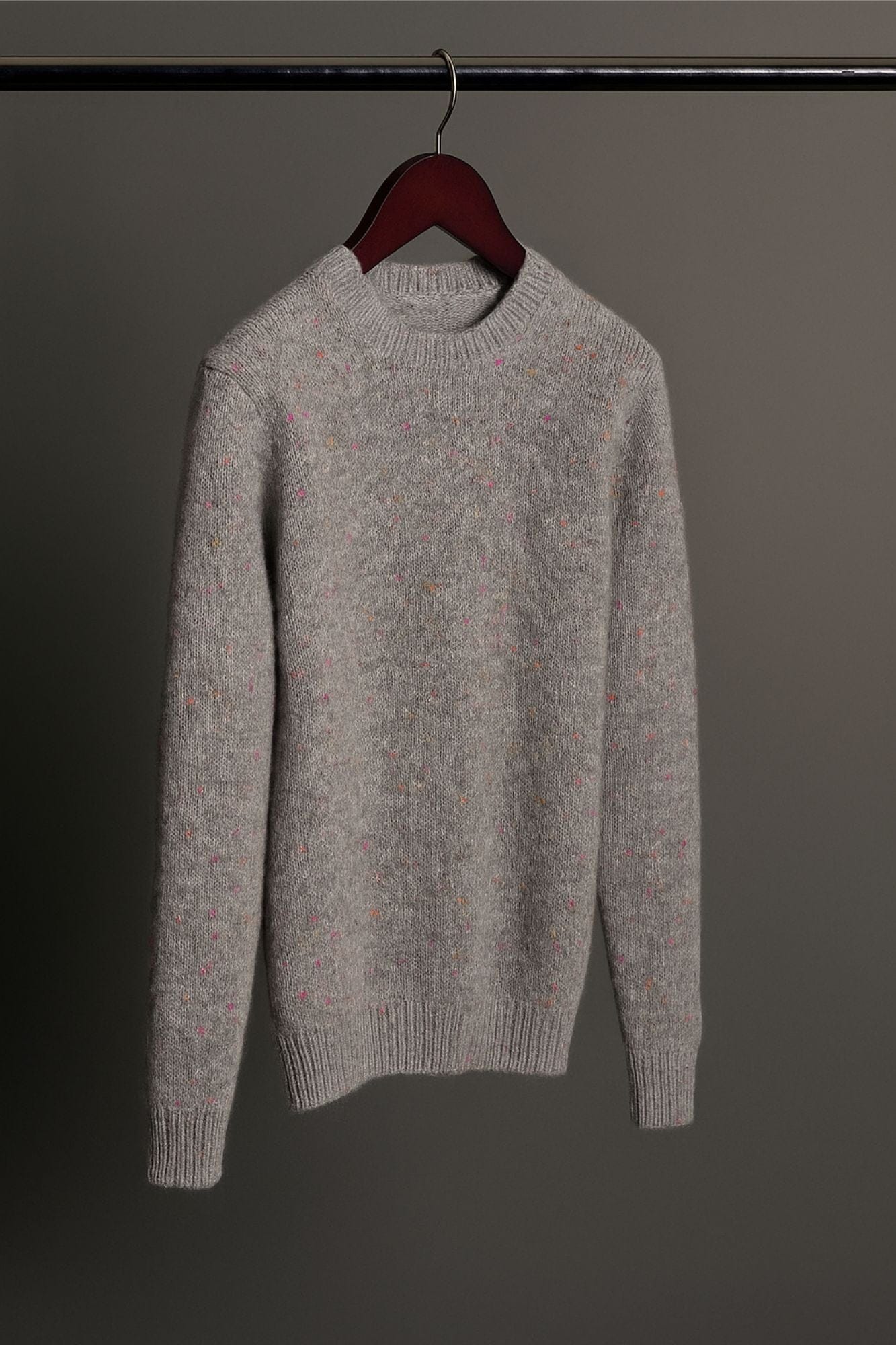 Made-to-Measure Cashmere Crewneck Sweater - Image 9