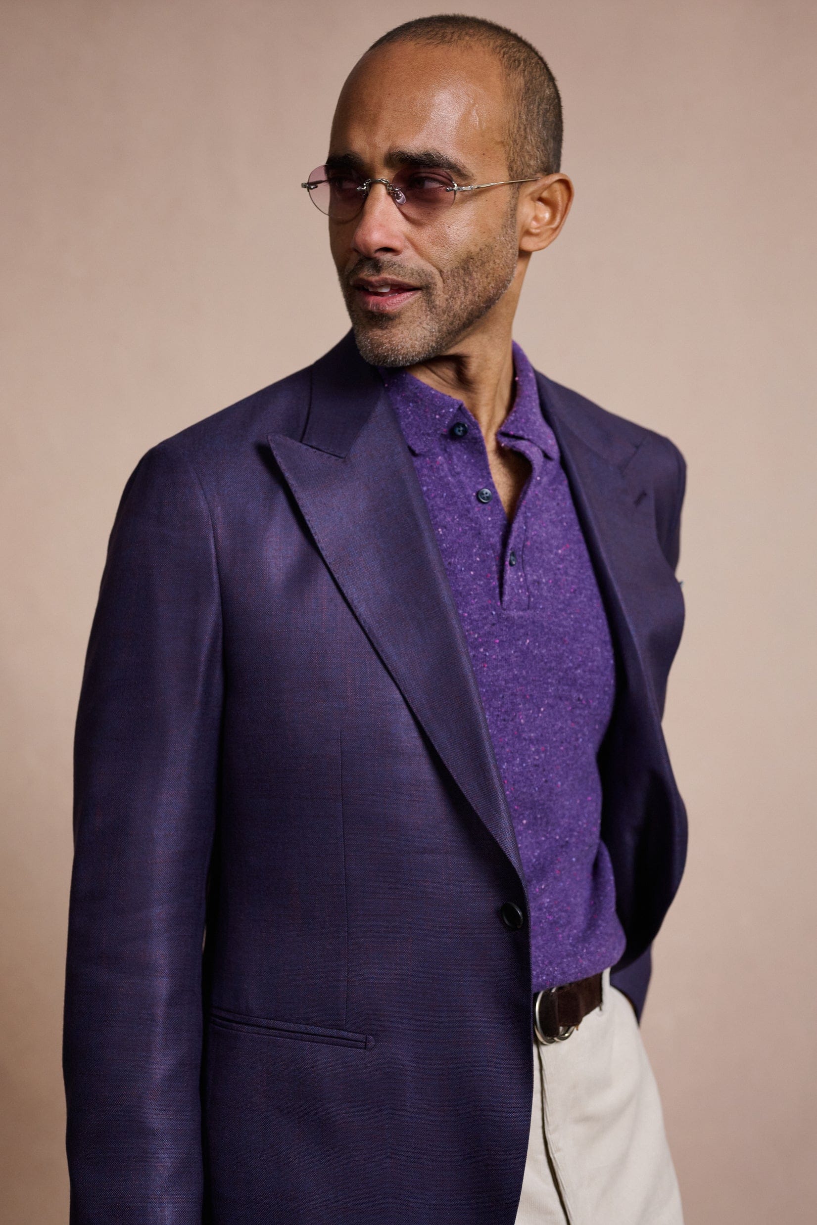 Made-to-Measure Cashmere Long-Sleeve Polo - Image 15