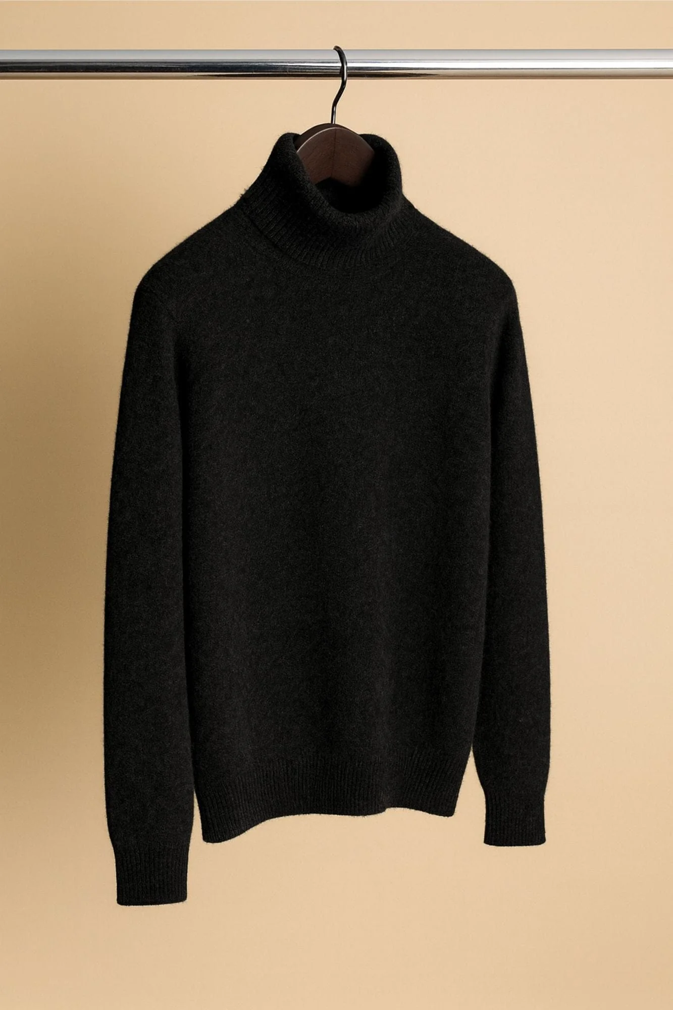 Made-to-Measure Cashmere Turtleneck Sweater - Image 14