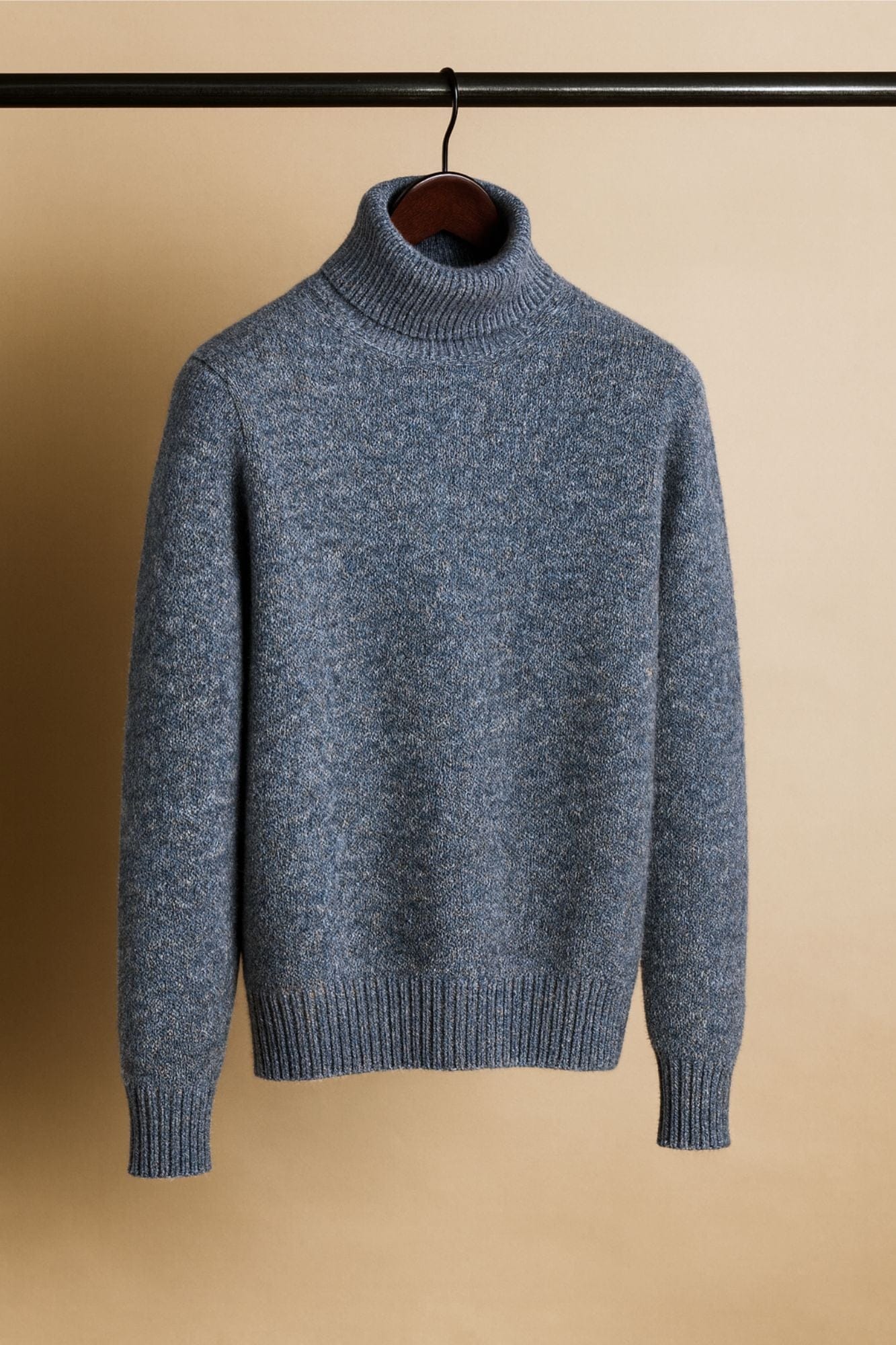Made-to-Measure Cashmere Turtleneck Sweater - Image 15