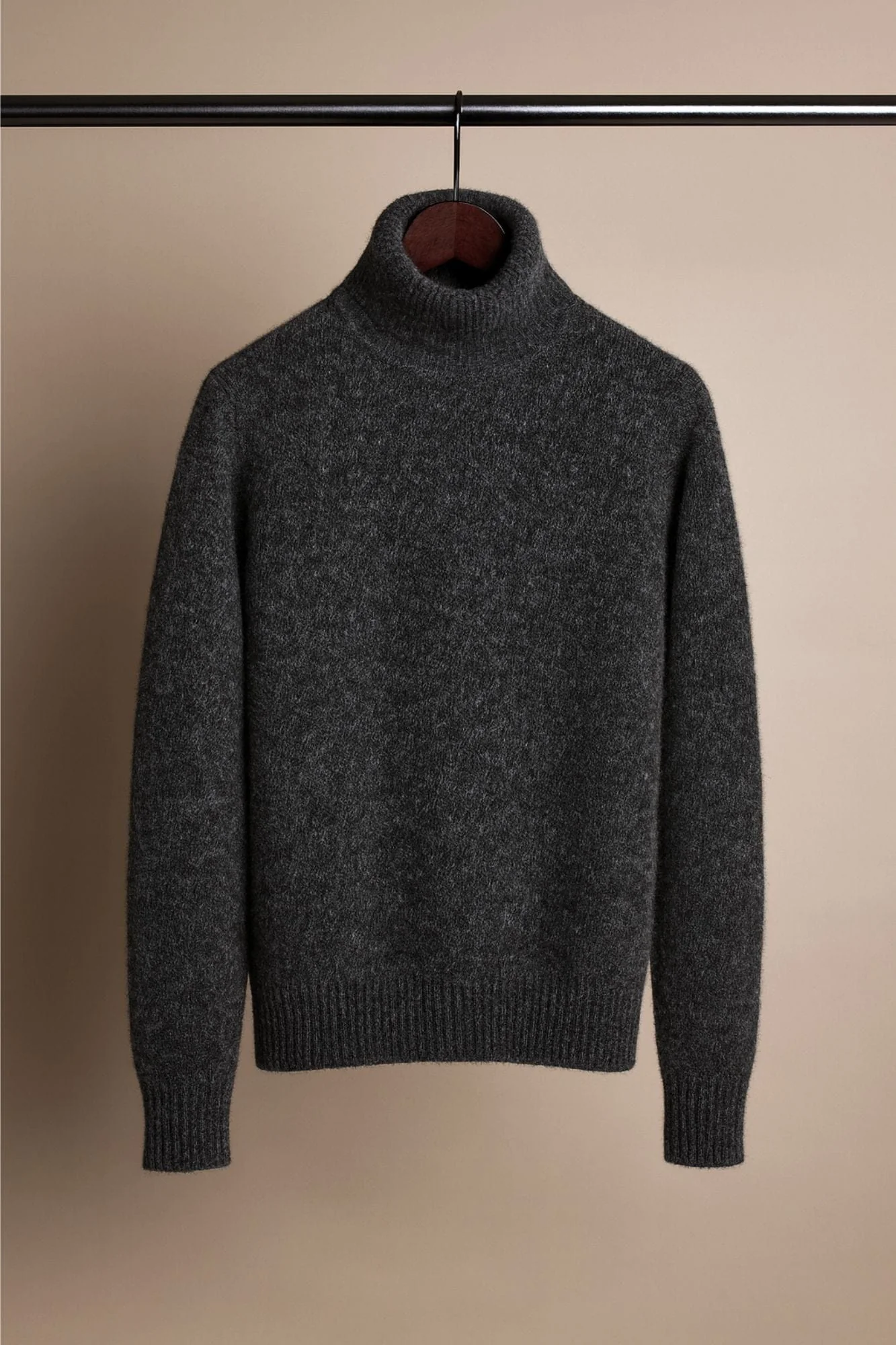 Made-to-Measure Cashmere Turtleneck Sweater - Image 3