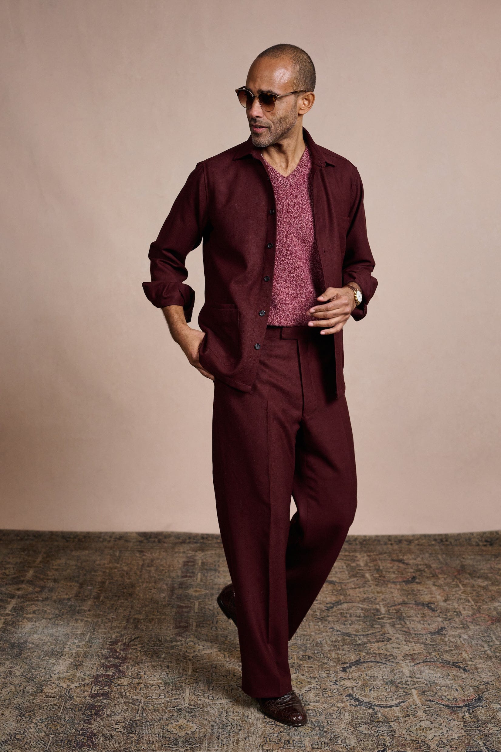 Made-to-Measure Cashmere V-Neck Sweater Vest - Image 3