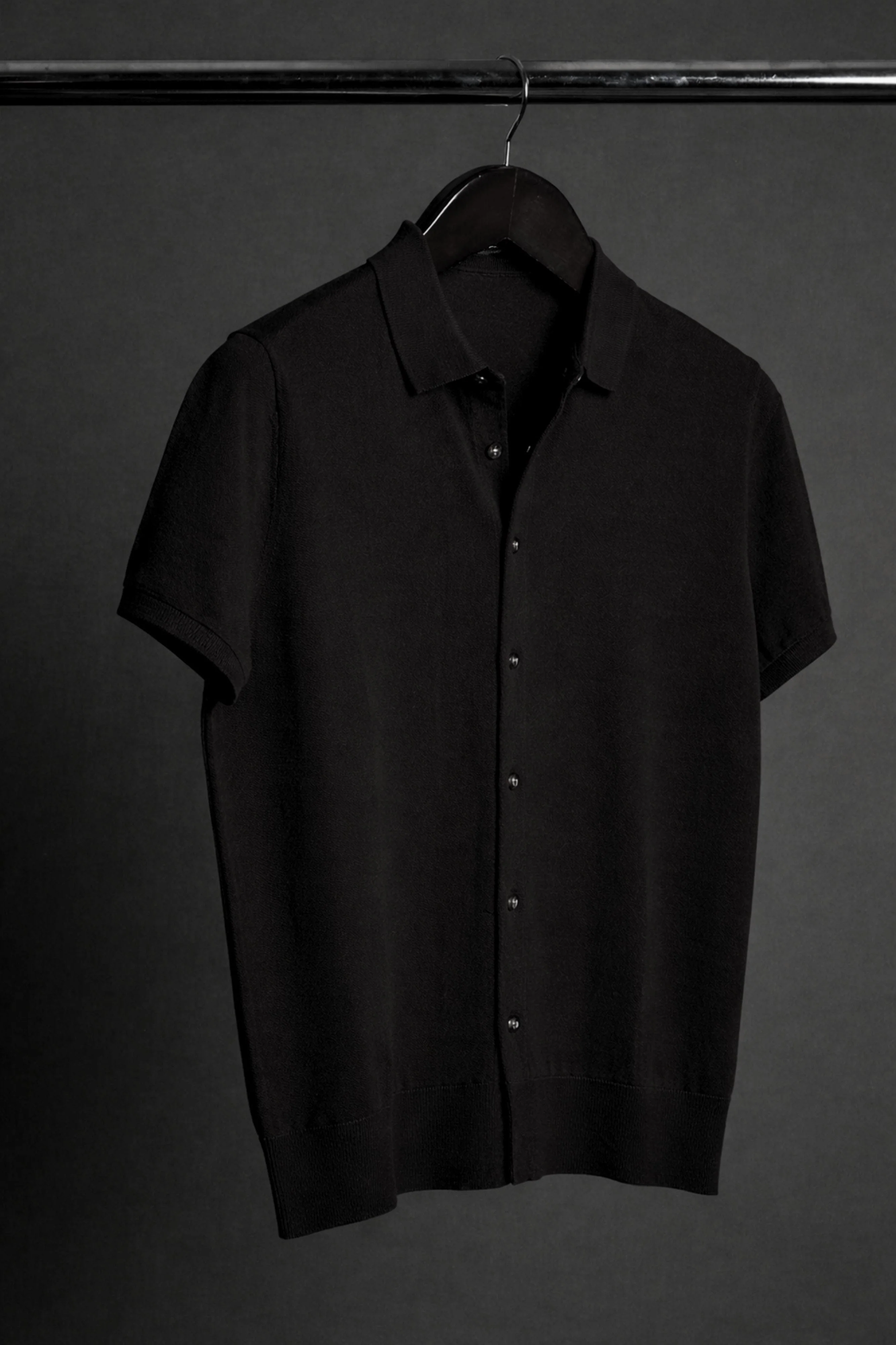 Made-to-Measure Cotton & Silk Short-Sleeve Knit Shirt - Image 6
