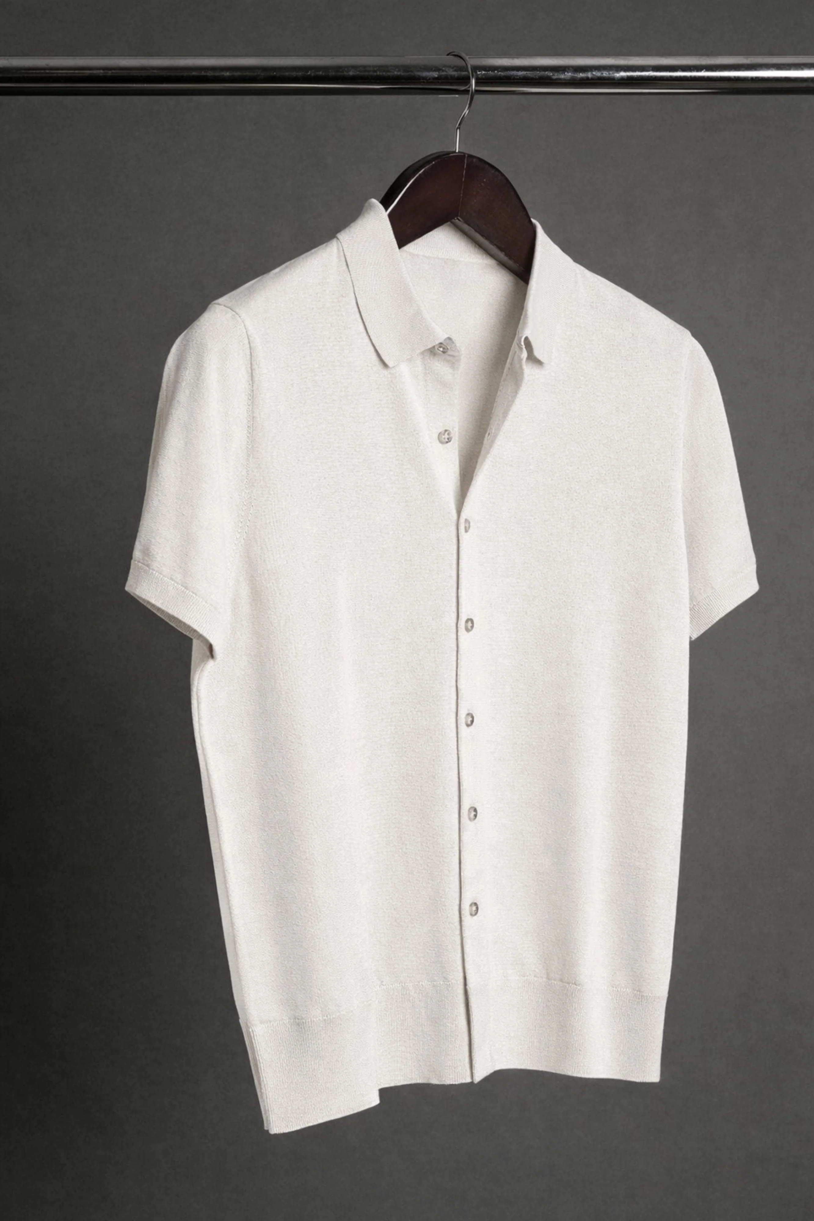 Made-to-Measure Cotton & Silk Short-Sleeve Knit Shirt - Image 7