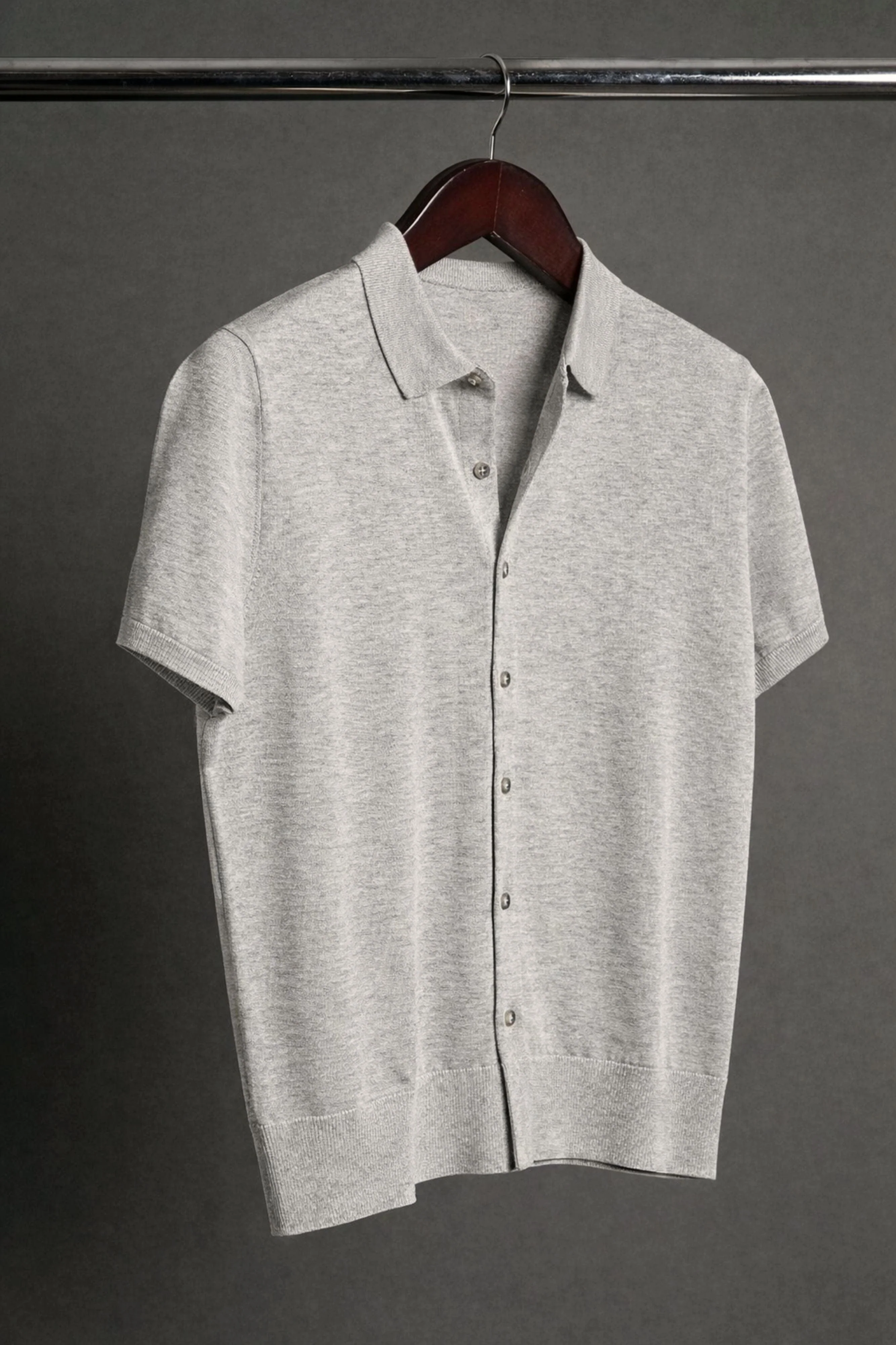 Made-to-Measure Cotton & Silk Short-Sleeve Knit Shirt - Image 8