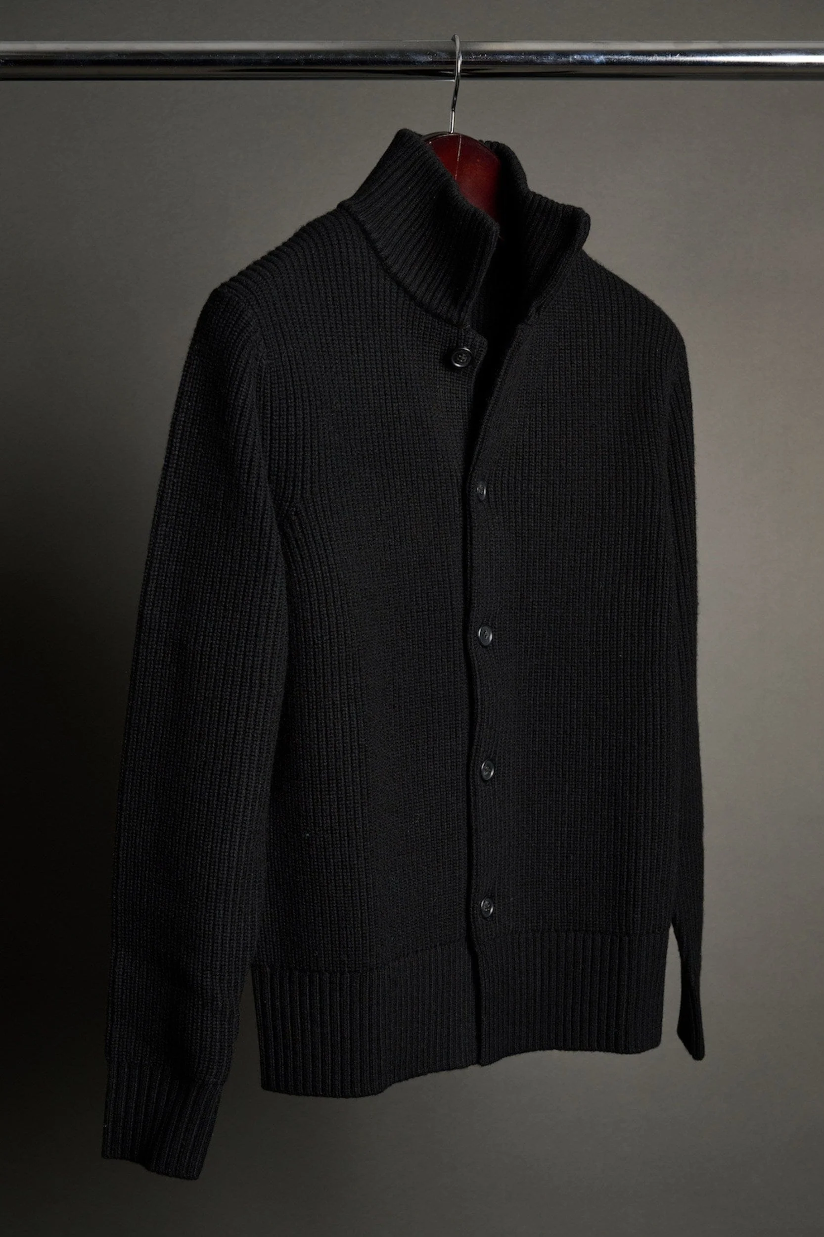 Made-to-Measure Merino Fisherman Cardigan - Image 3