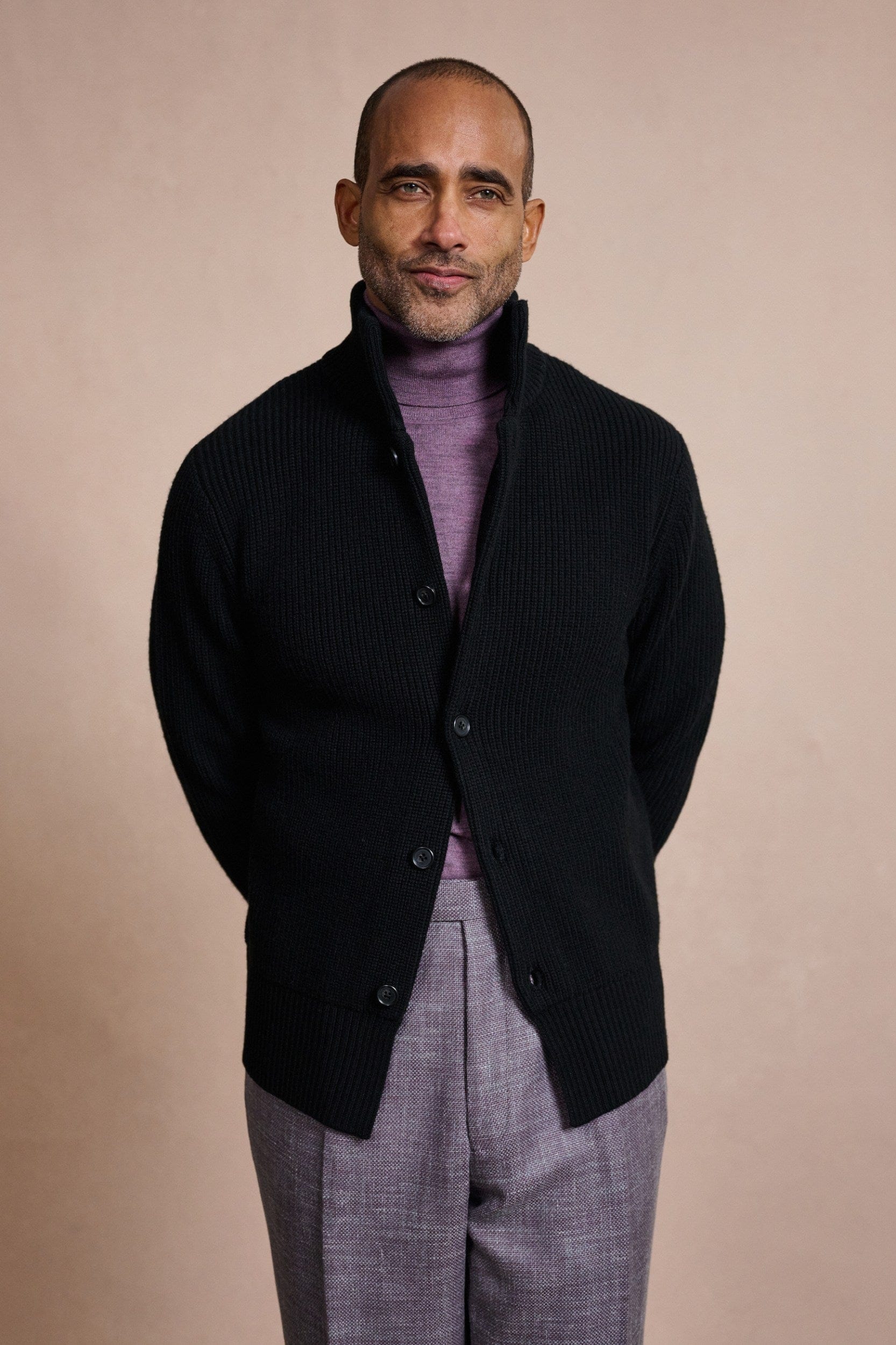 Made-to-Measure Merino Fisherman Cardigan - Image 5