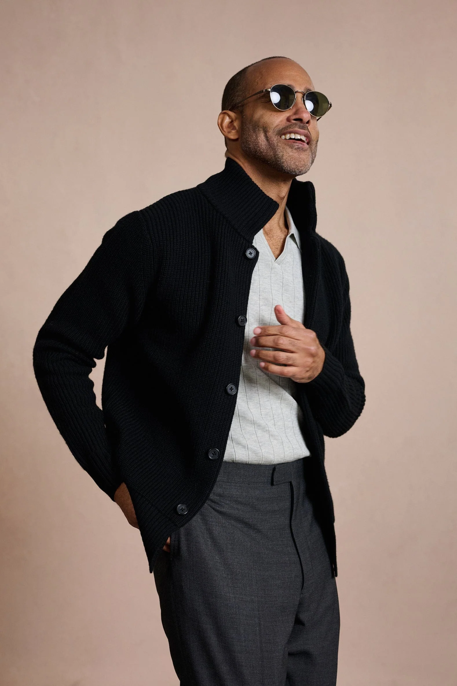 Made-to-Measure Merino Fisherman Cardigan - Image 7