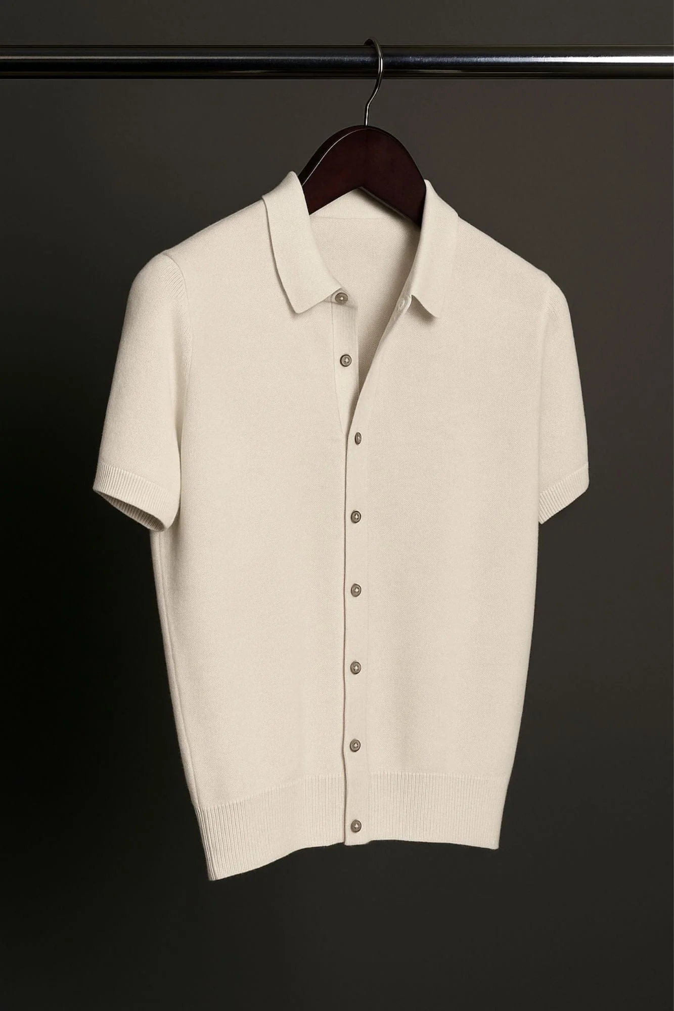 Made-to-Measure Merino Short-Sleeve Knit Shirt - Image 5