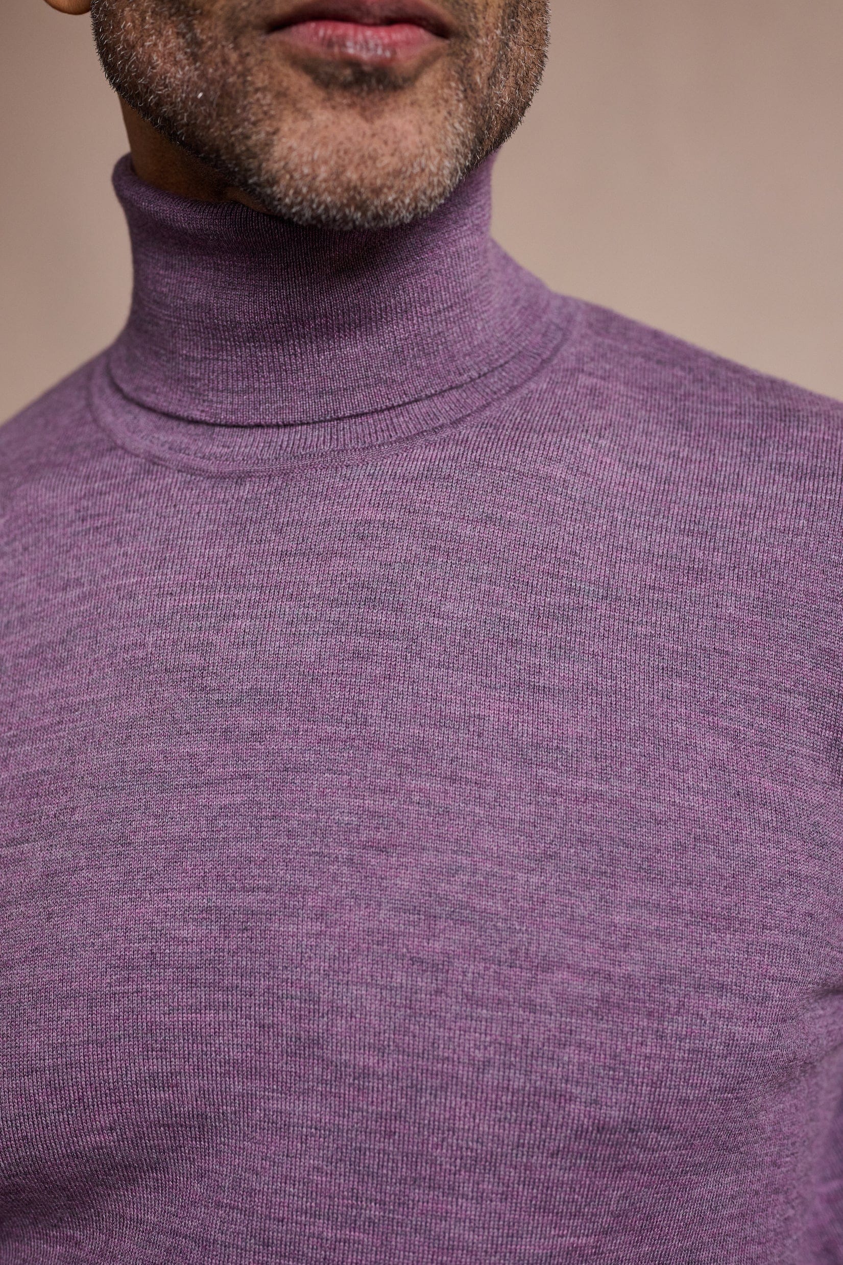 Made-to-Measure Wool & Cashmere Turtleneck - Image 5