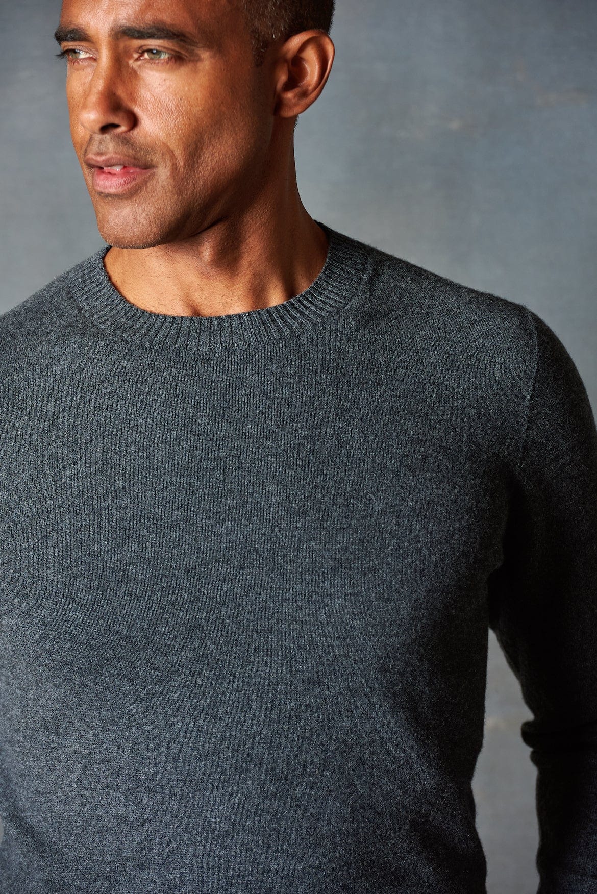 Oliver Cashmere Crewneck - Image 3