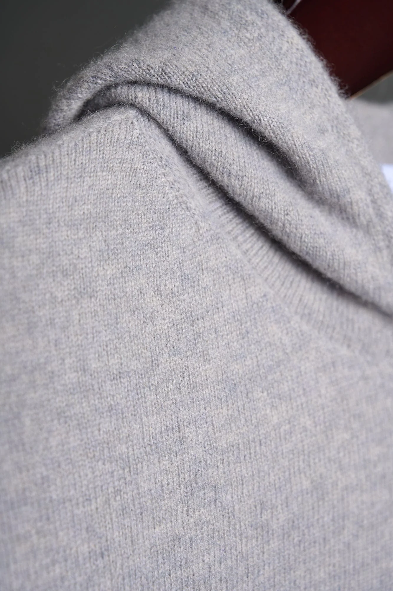 Soho Cashmere Hoodie - Image 16