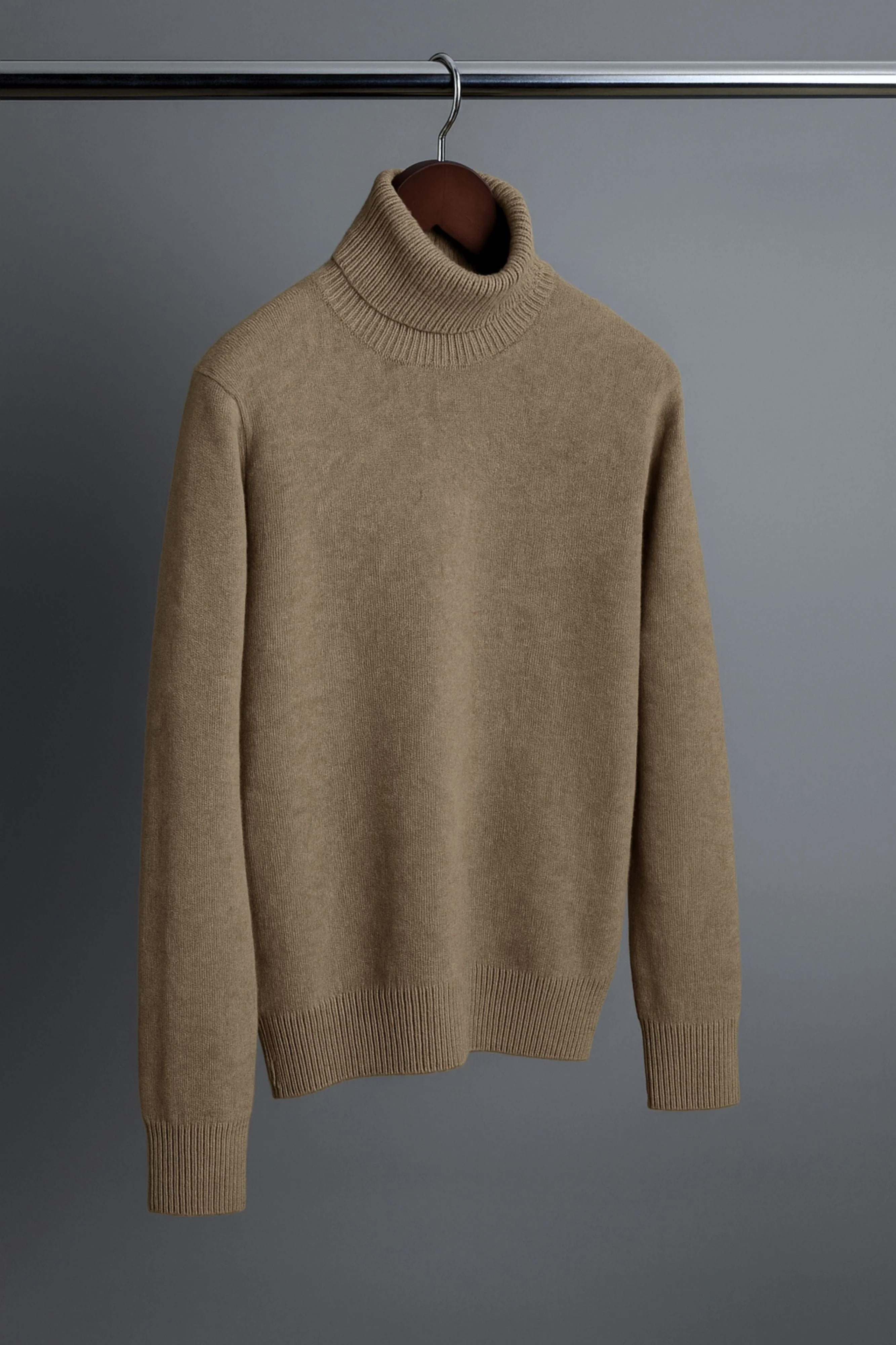 Duncan Cashmere Turtleneck - Image 8