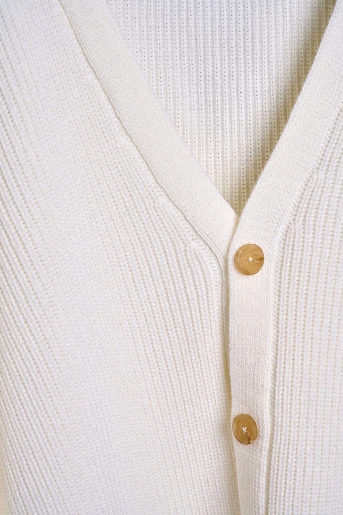 Crawford Ribbed Merino Cardigan - Image 15