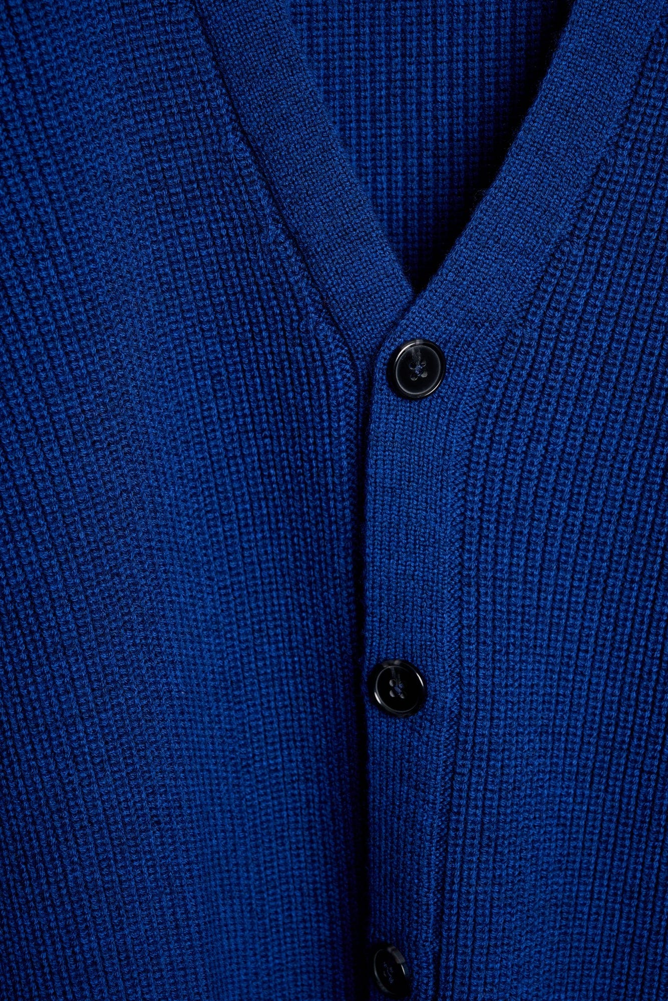Crawford Ribbed Merino Cardigan - Image 19