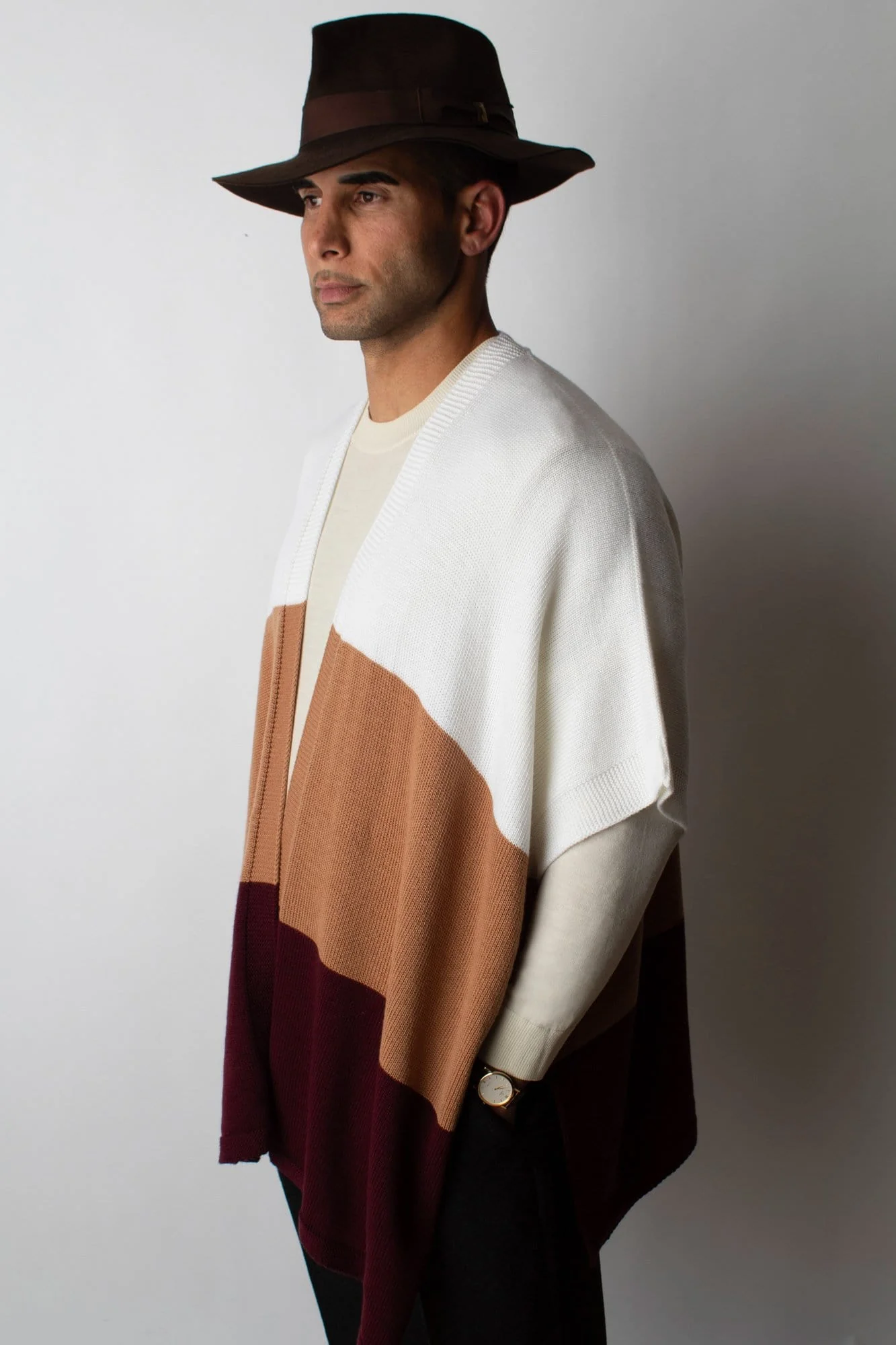 Stephan Poncho - Image 10