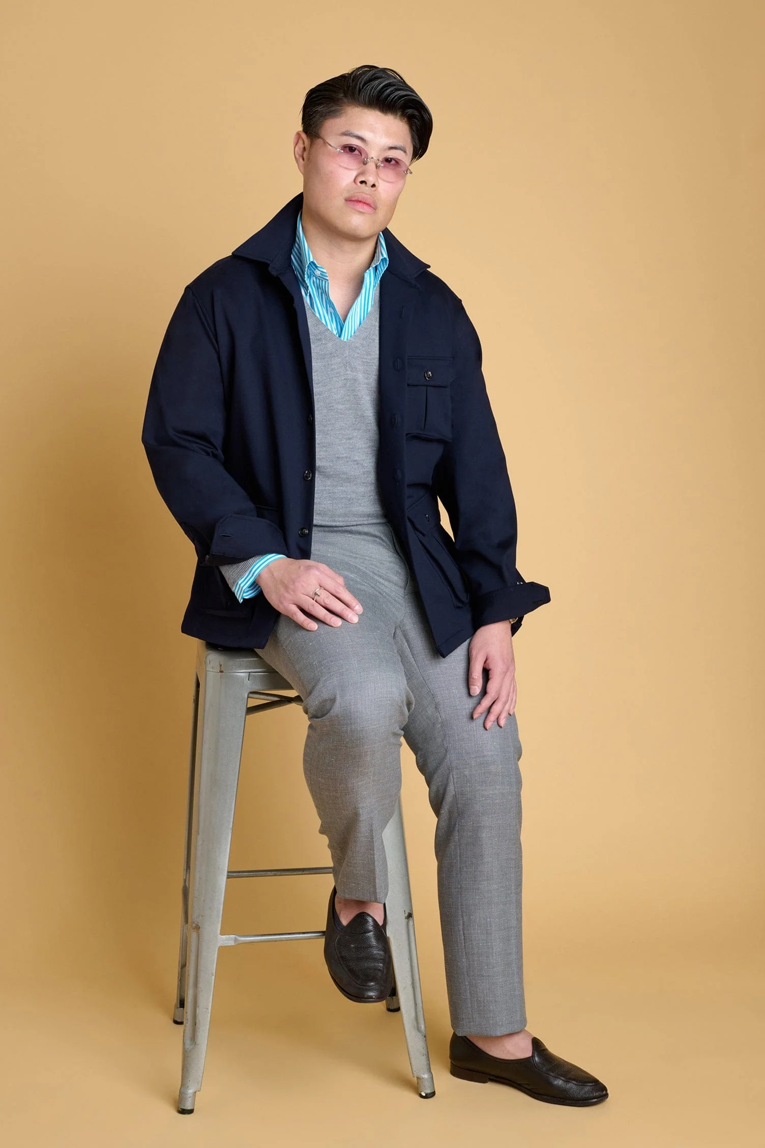 Totman Fine Merino V-Neck Sweater - Image 11