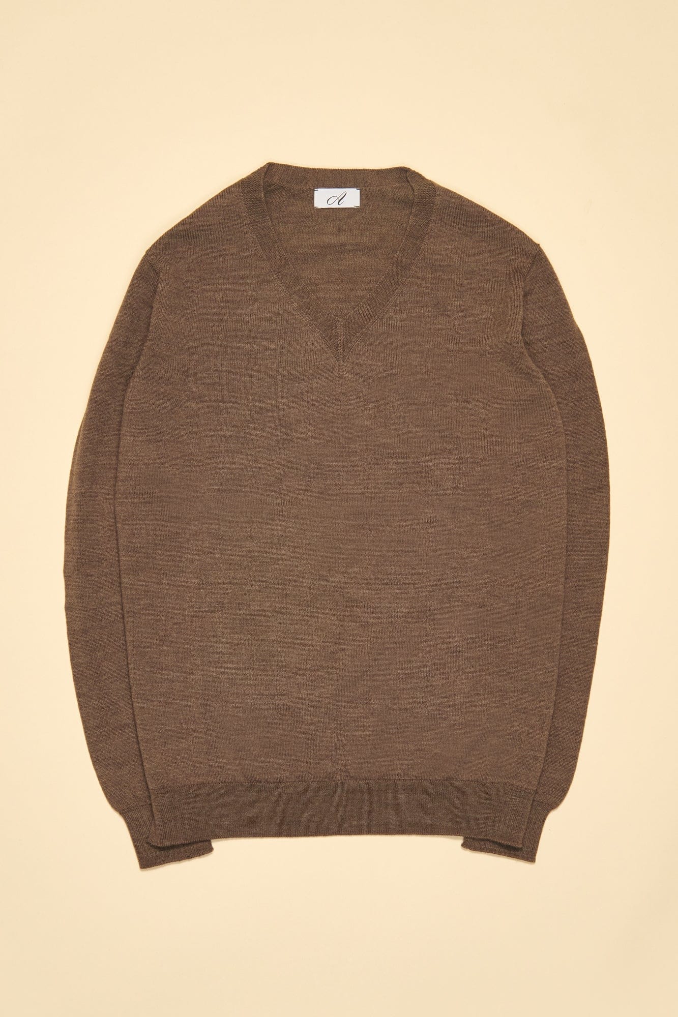 Totman Fine Merino V-Neck Sweater - Image 18