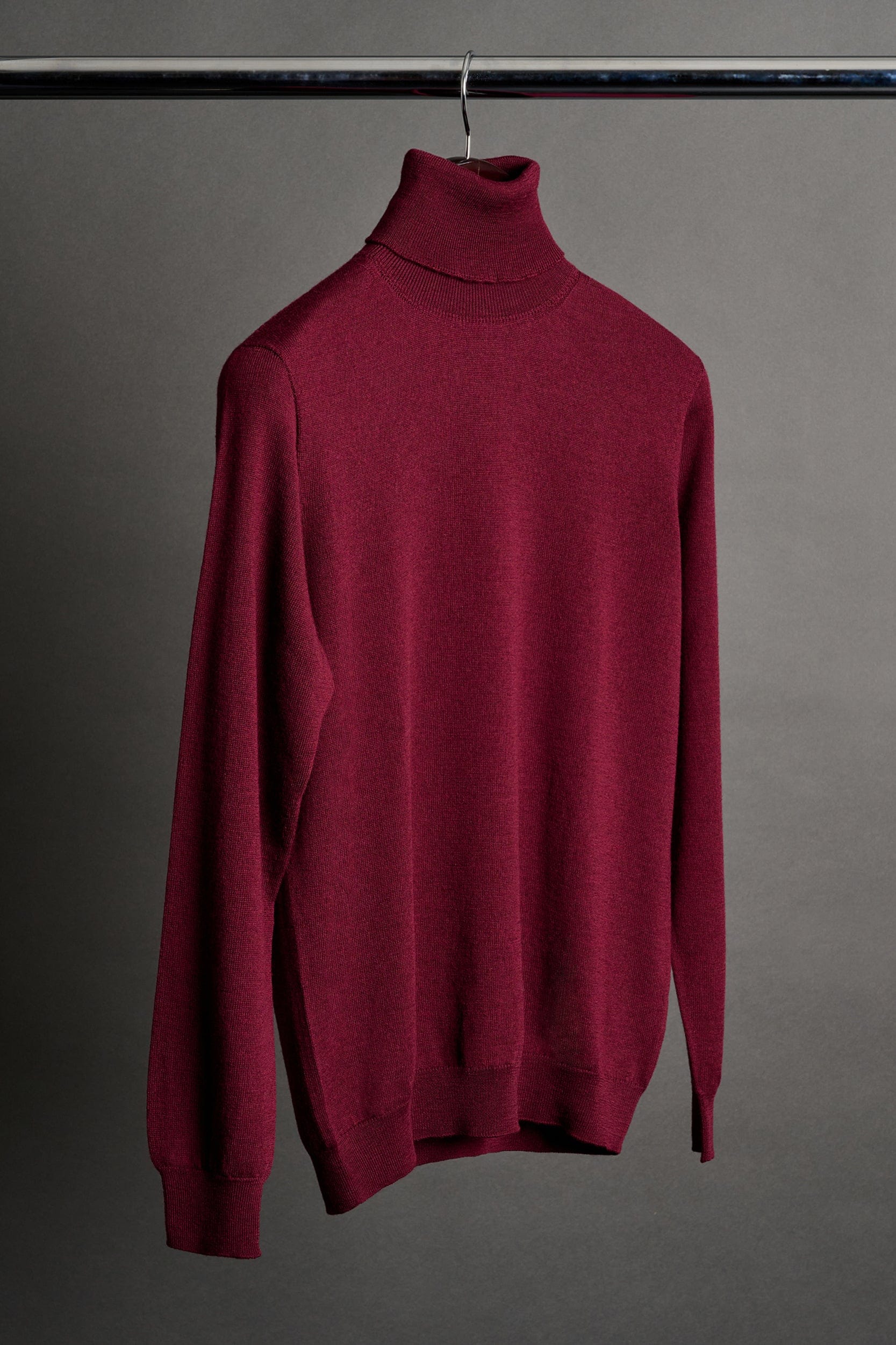 Red Carpet Builder Capsule - Image 13
