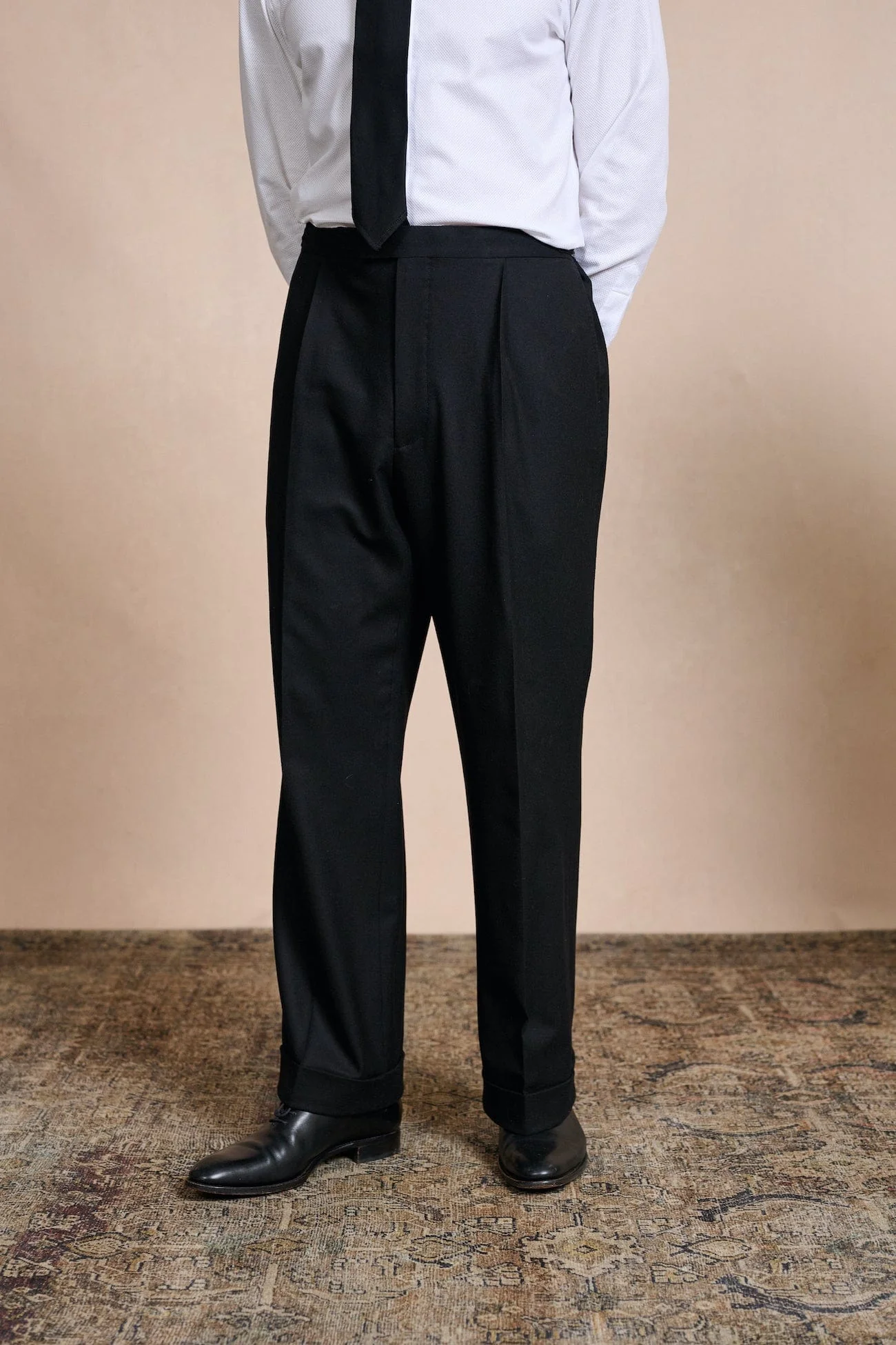 Stretch Cashmere Trouser - Image 10