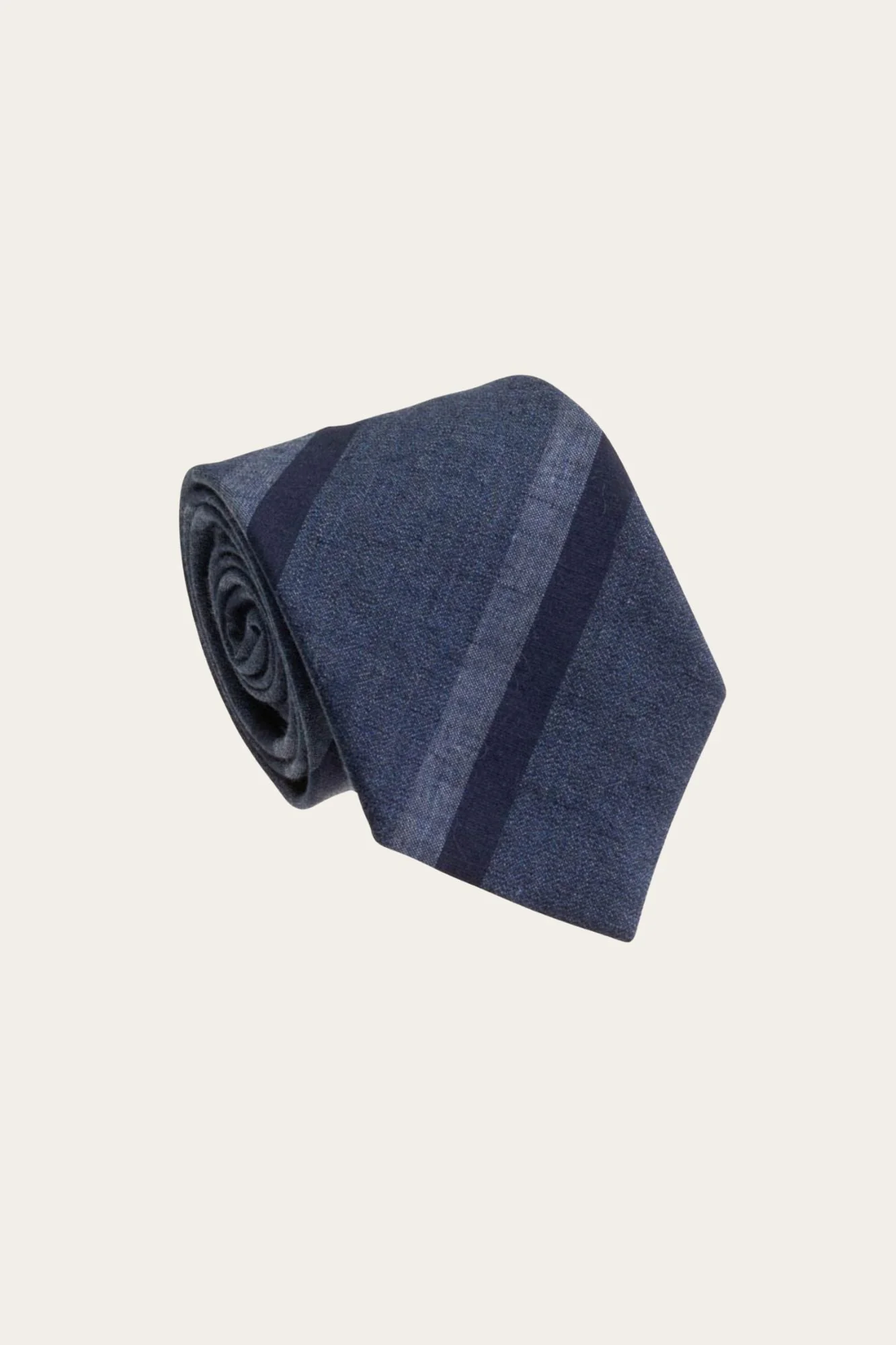 Timeless Gentleman Builder Capsule - Image 15