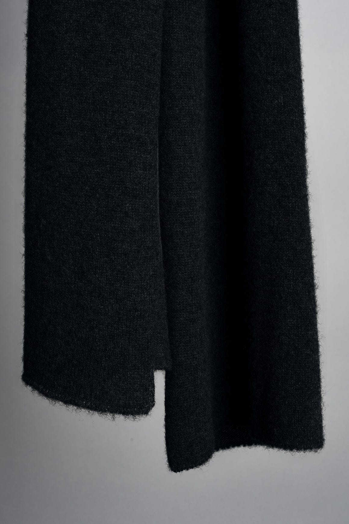 Ultimate Cashmere Scarf - Image 12